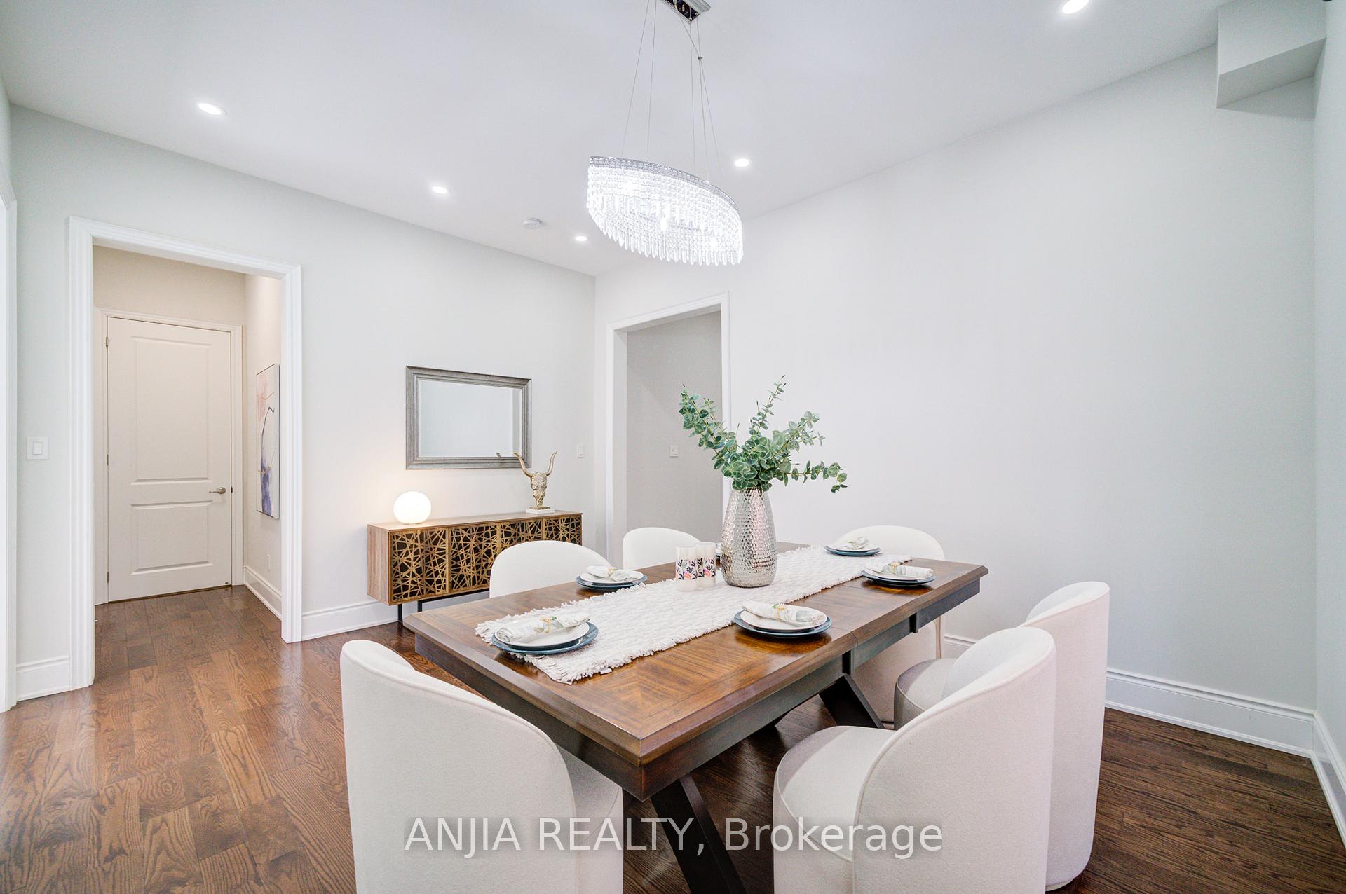Photo 7 of 7 Mario Avenue, Markham, Cachet — HOMEH