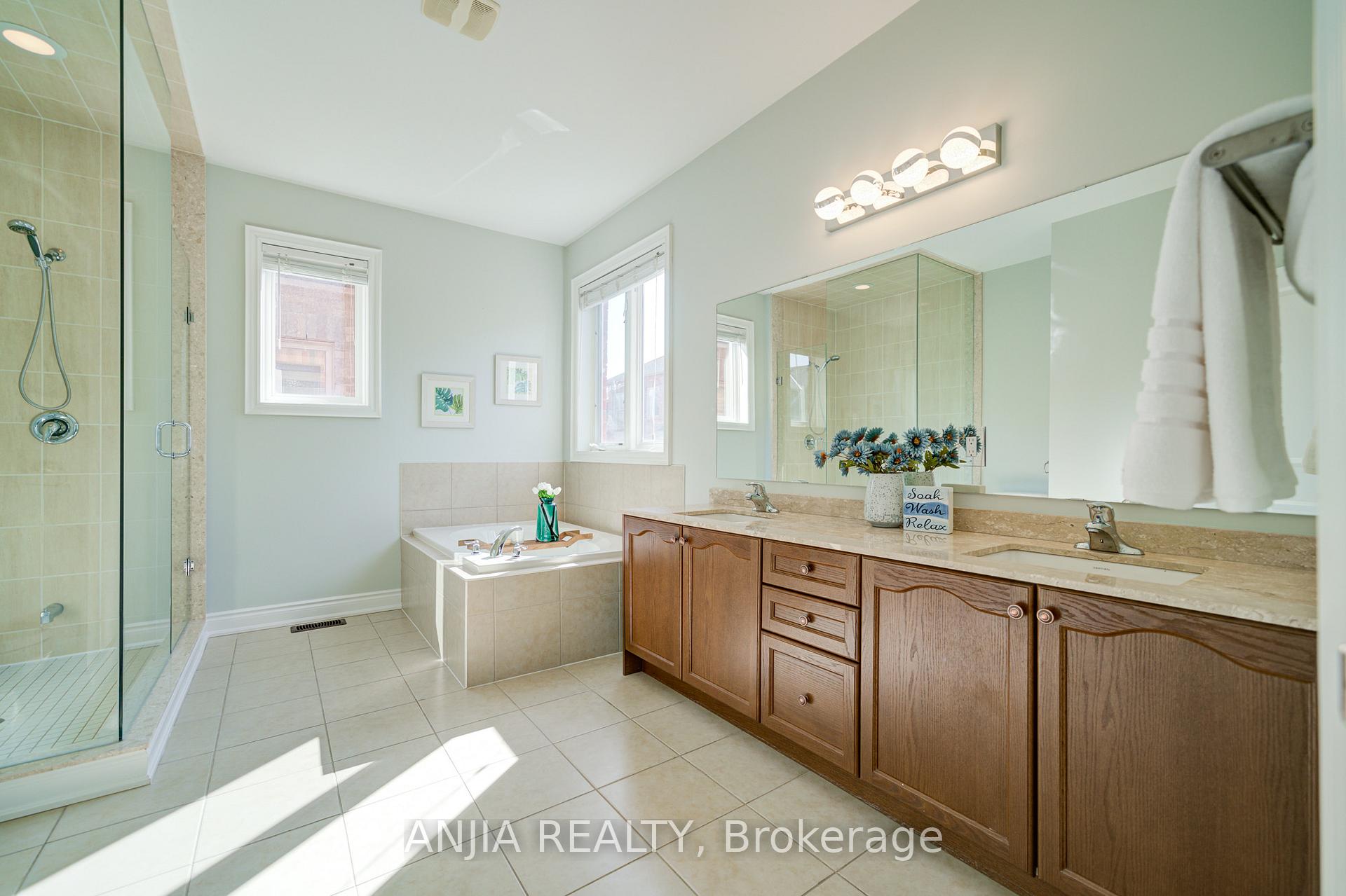 Photo 22 of 7 Mario Avenue, Markham, Cachet — HOMEH