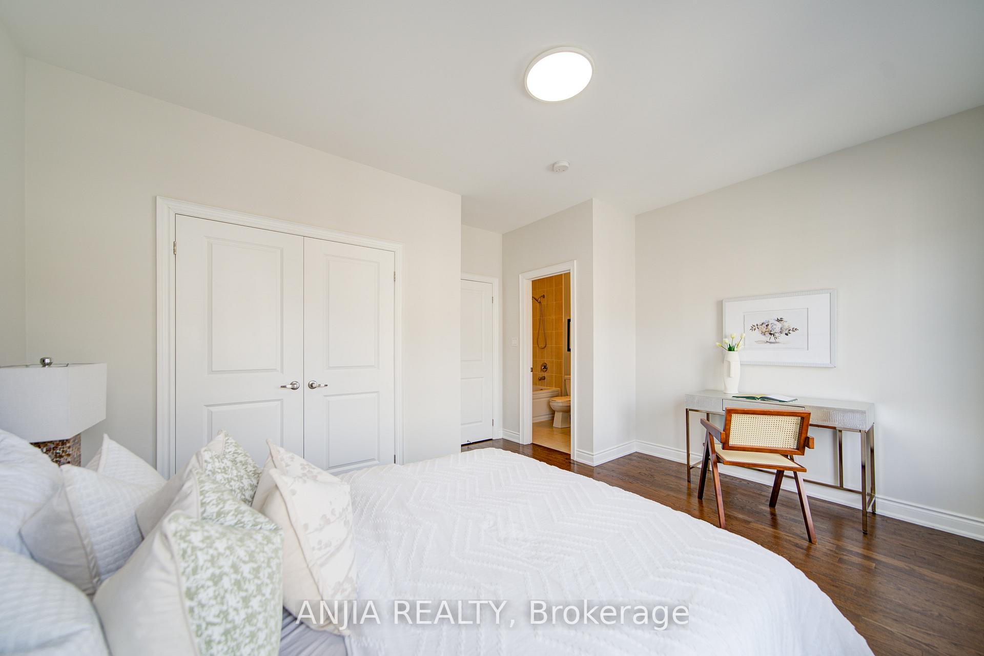 Photo 30 of 7 Mario Avenue, Markham, Cachet — HOMEH