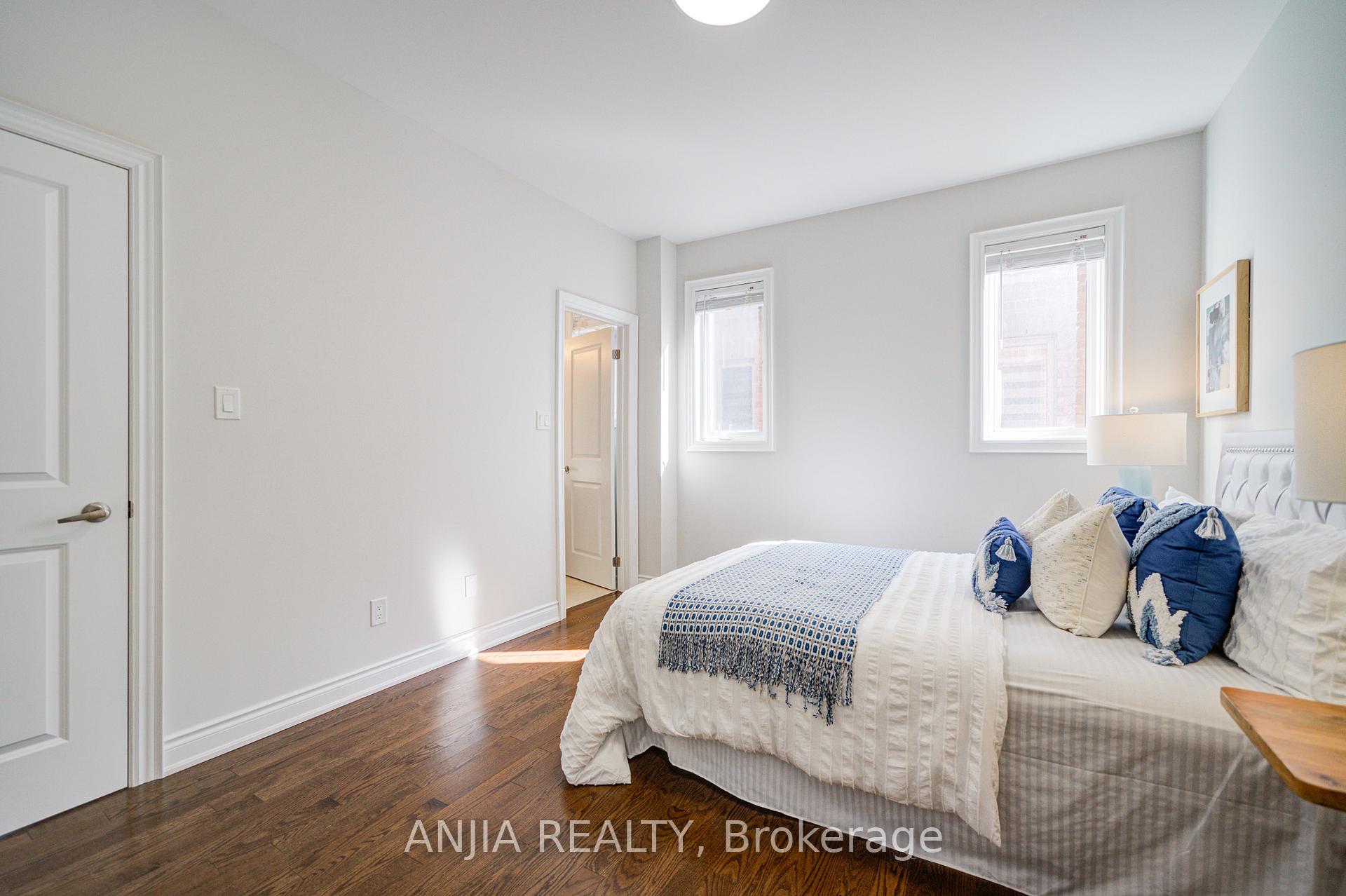 Photo 33 of 7 Mario Avenue, Markham, Cachet — HOMEH