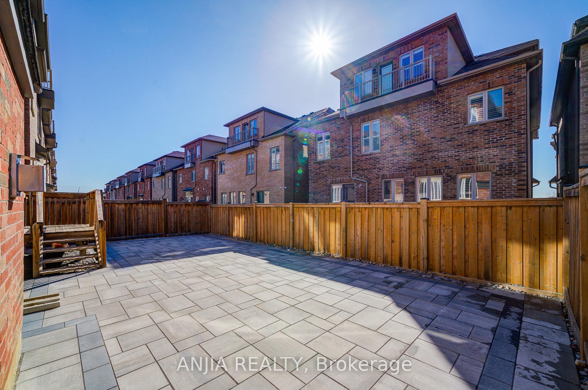 Photo 45 of 7 Mario Avenue, Markham, Cachet — HOMEH