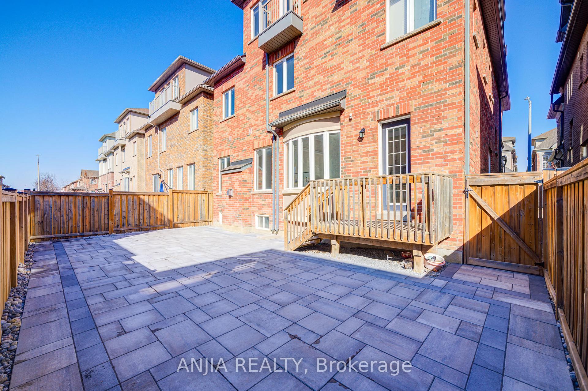 Photo 46 of 7 Mario Avenue, Markham, Cachet — HOMEH