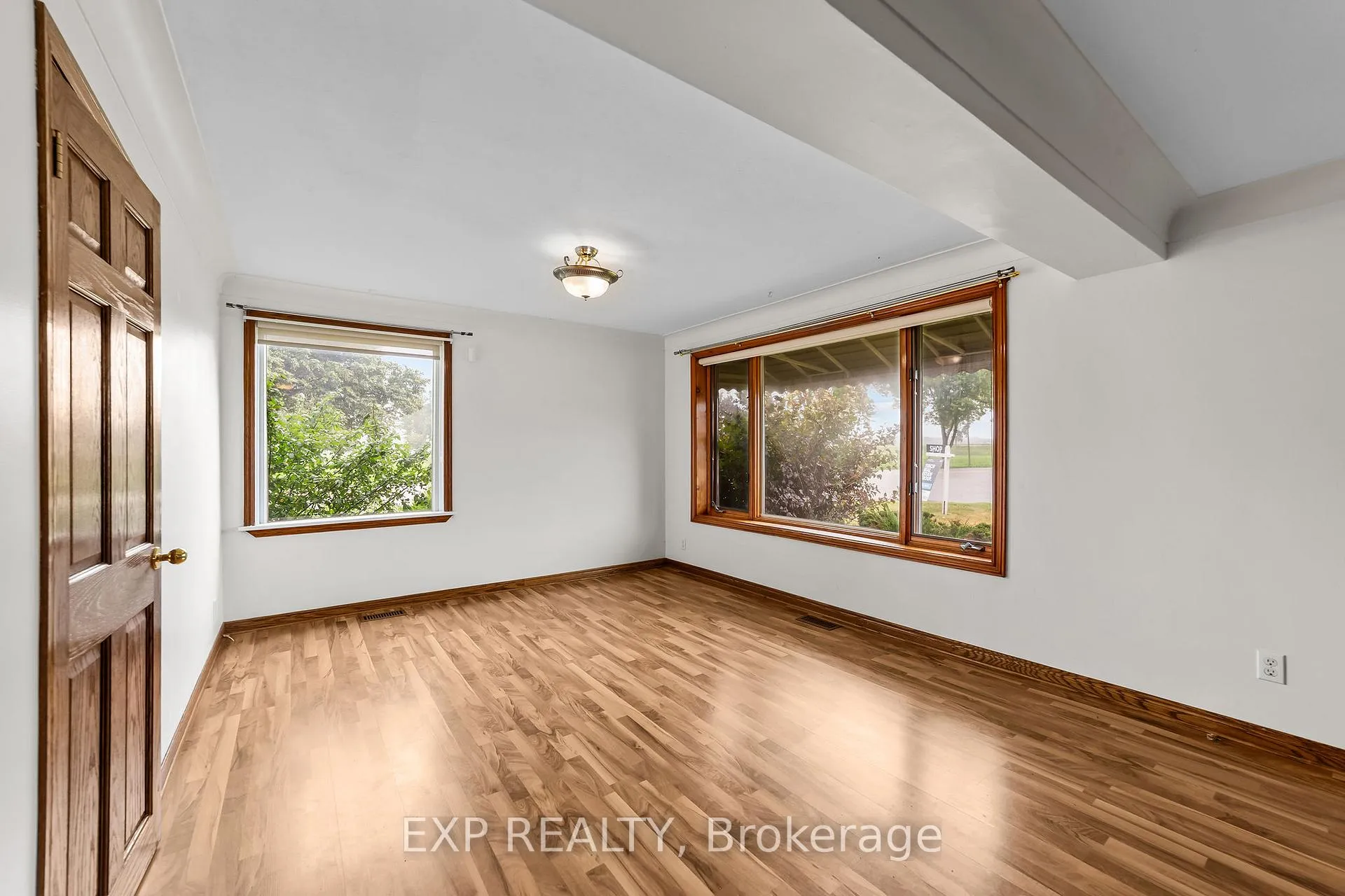 Photo 5 of 21332 Wilson Street, Middlesex Centre, Delaware Town — HOMEH