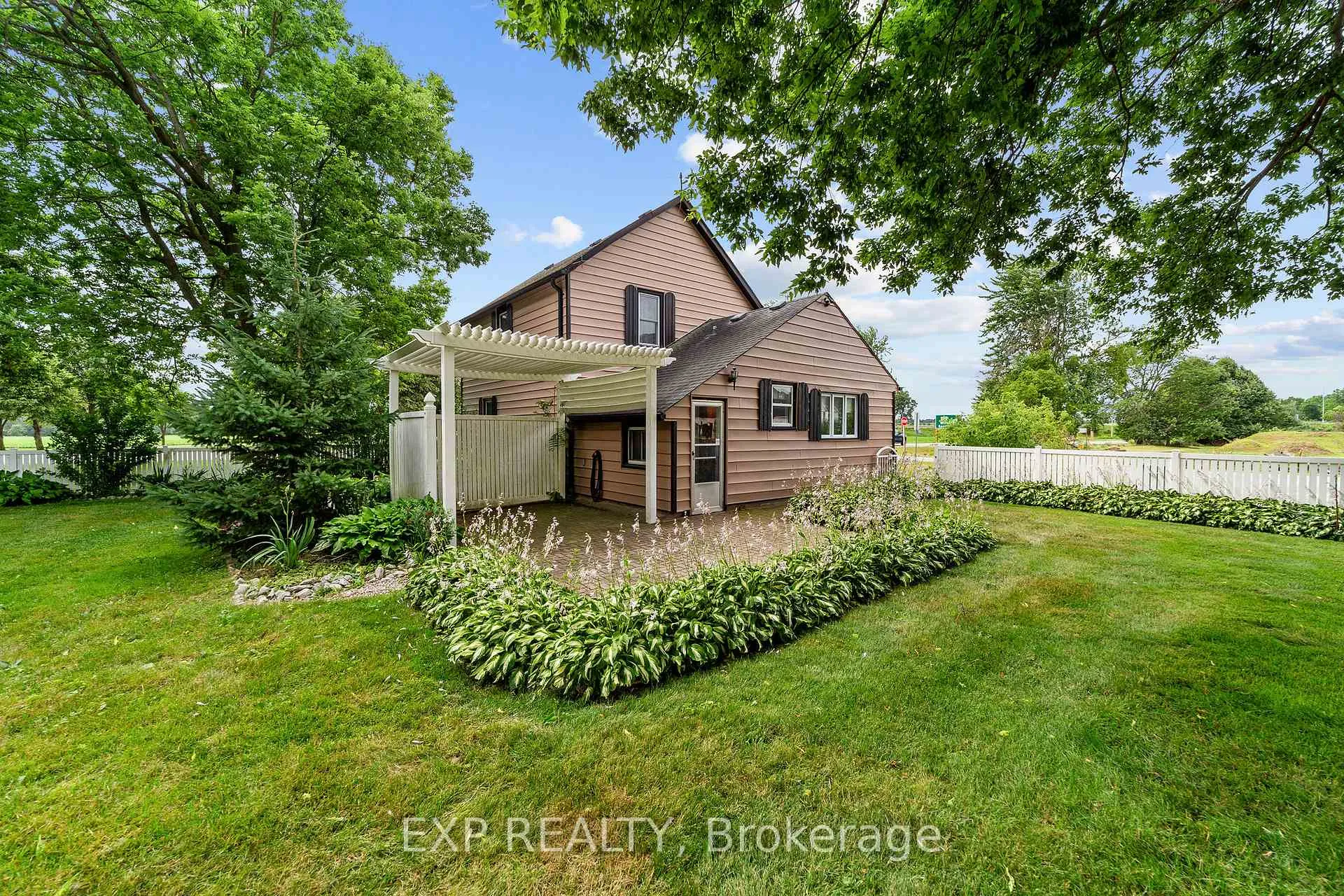 Photo 21 of 21332 Wilson Street, Middlesex Centre, Delaware Town — HOMEH