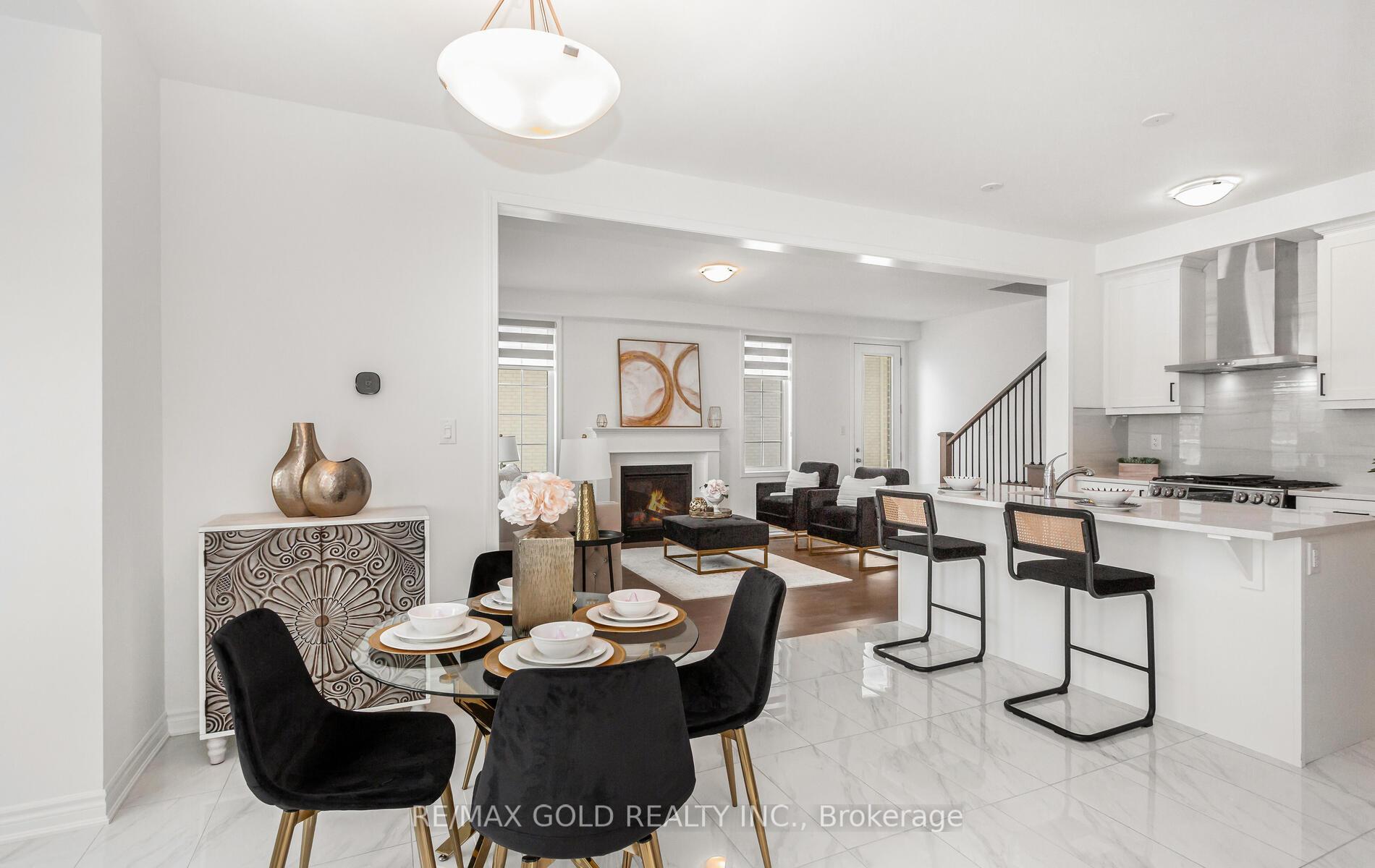 Photo 6 of 1603 Whitlock Avenue, Milton, Bowes — HOMEH