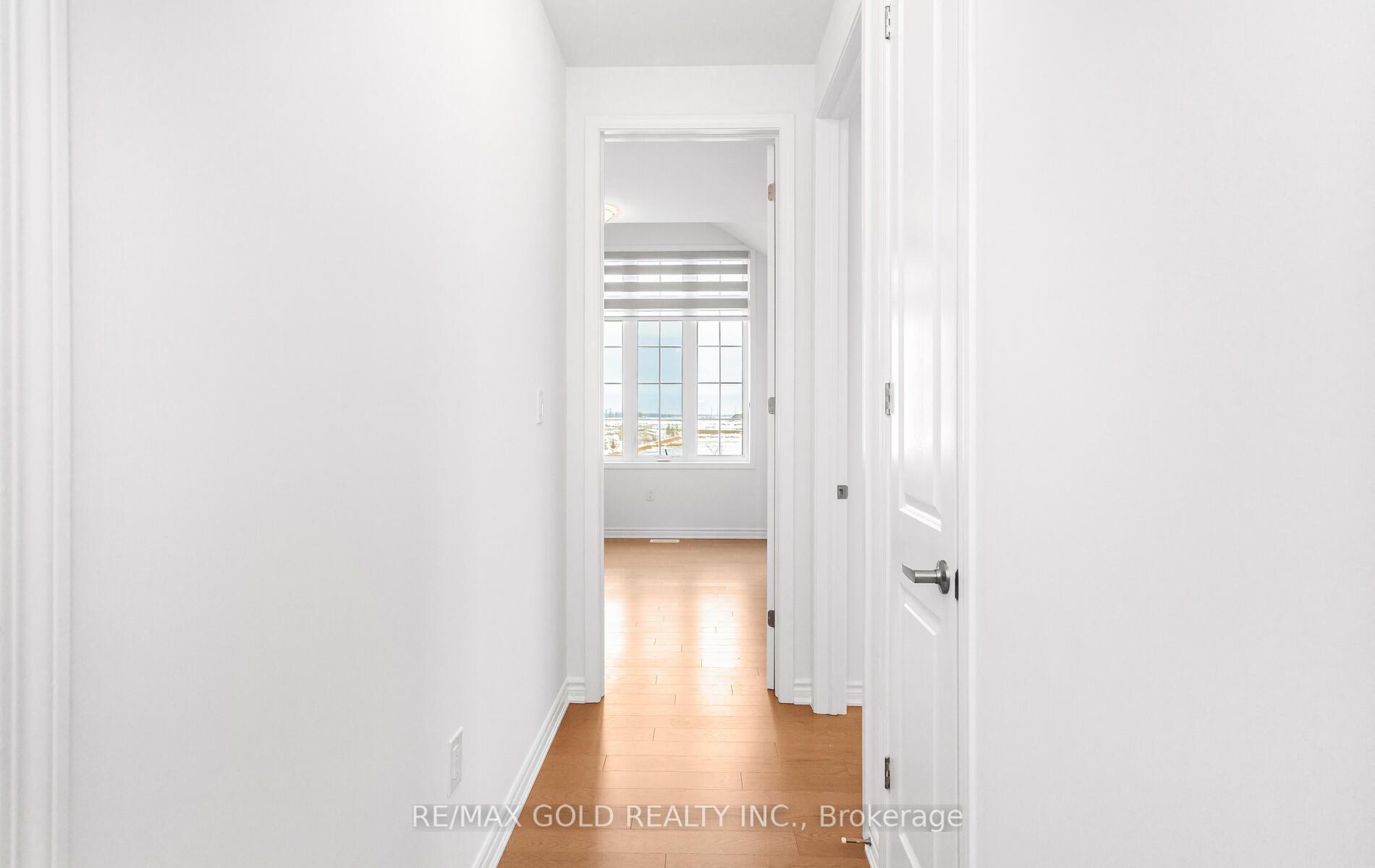 Photo 34 of 1603 Whitlock Avenue, Milton, Bowes — HOMEH