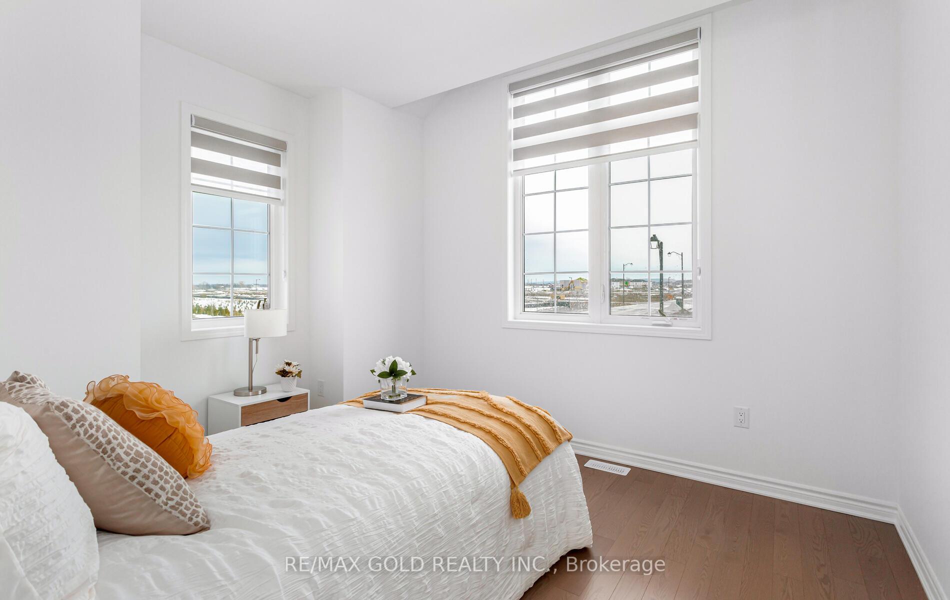 Photo 37 of 1603 Whitlock Avenue, Milton, Bowes — HOMEH