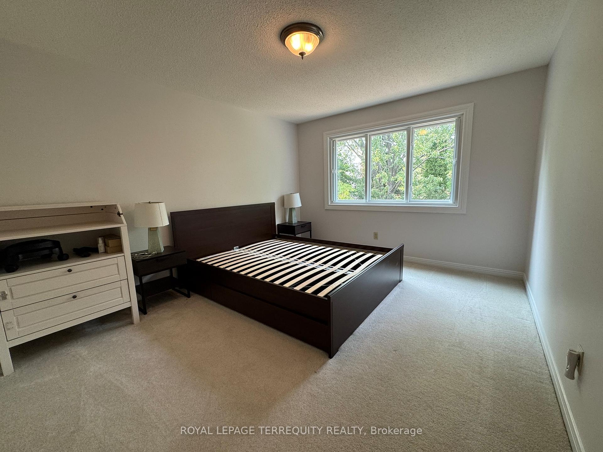 Photo 19 of 32 Juniper Crescent, Markham, Unionville — HOMEH