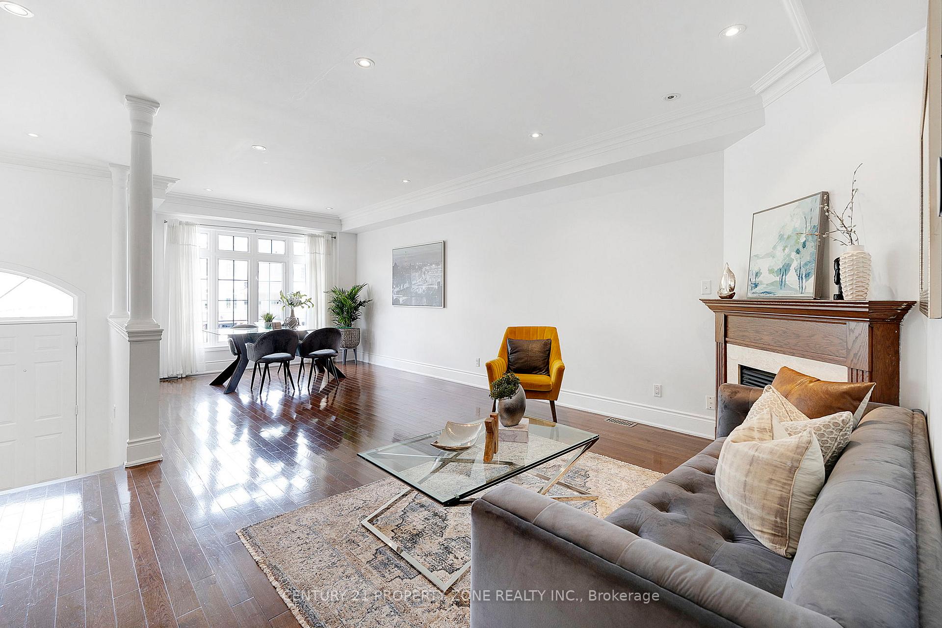 Photo 10 of 3 Prince William Drive, Markham, Village Green-South Unionville — HOMEH