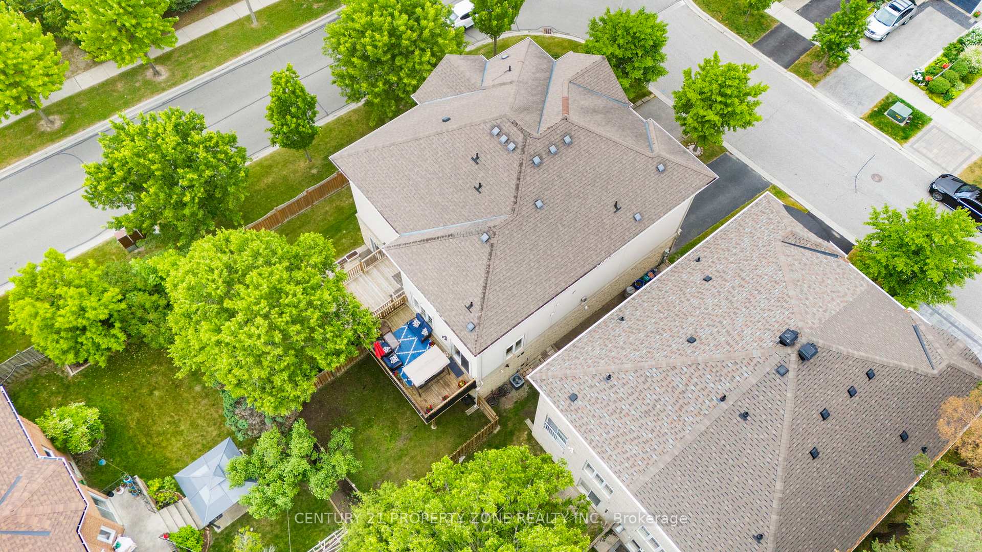 Photo 39 of 3 Prince William Drive, Markham, Village Green-South Unionville — HOMEH
