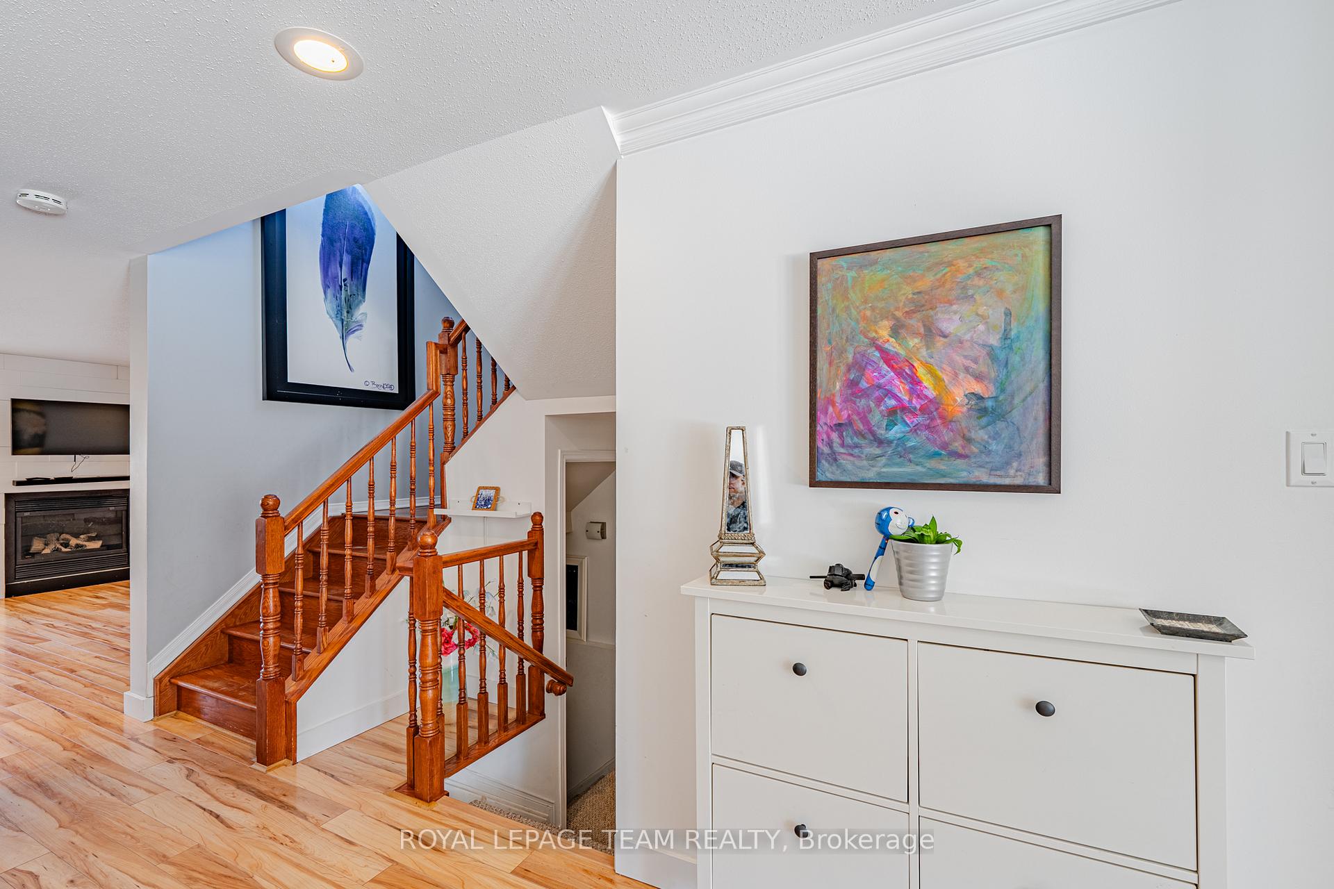 Photo 14 of 24 Scampton Drive, Ottawa, Kanata - Morgan's Grant/South March — HOMEH