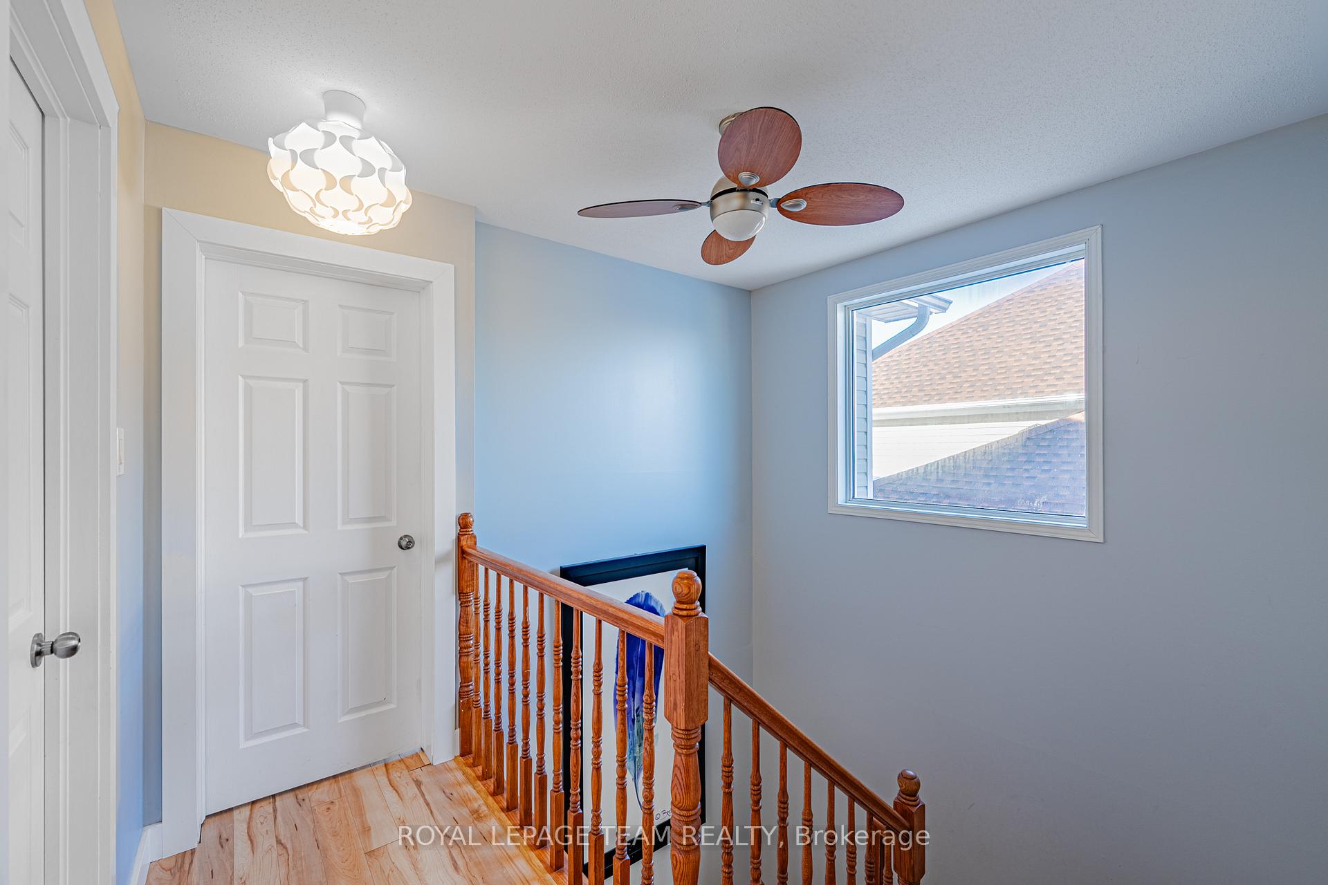 Photo 25 of 24 Scampton Drive, Ottawa, Kanata - Morgan's Grant/South March — HOMEH