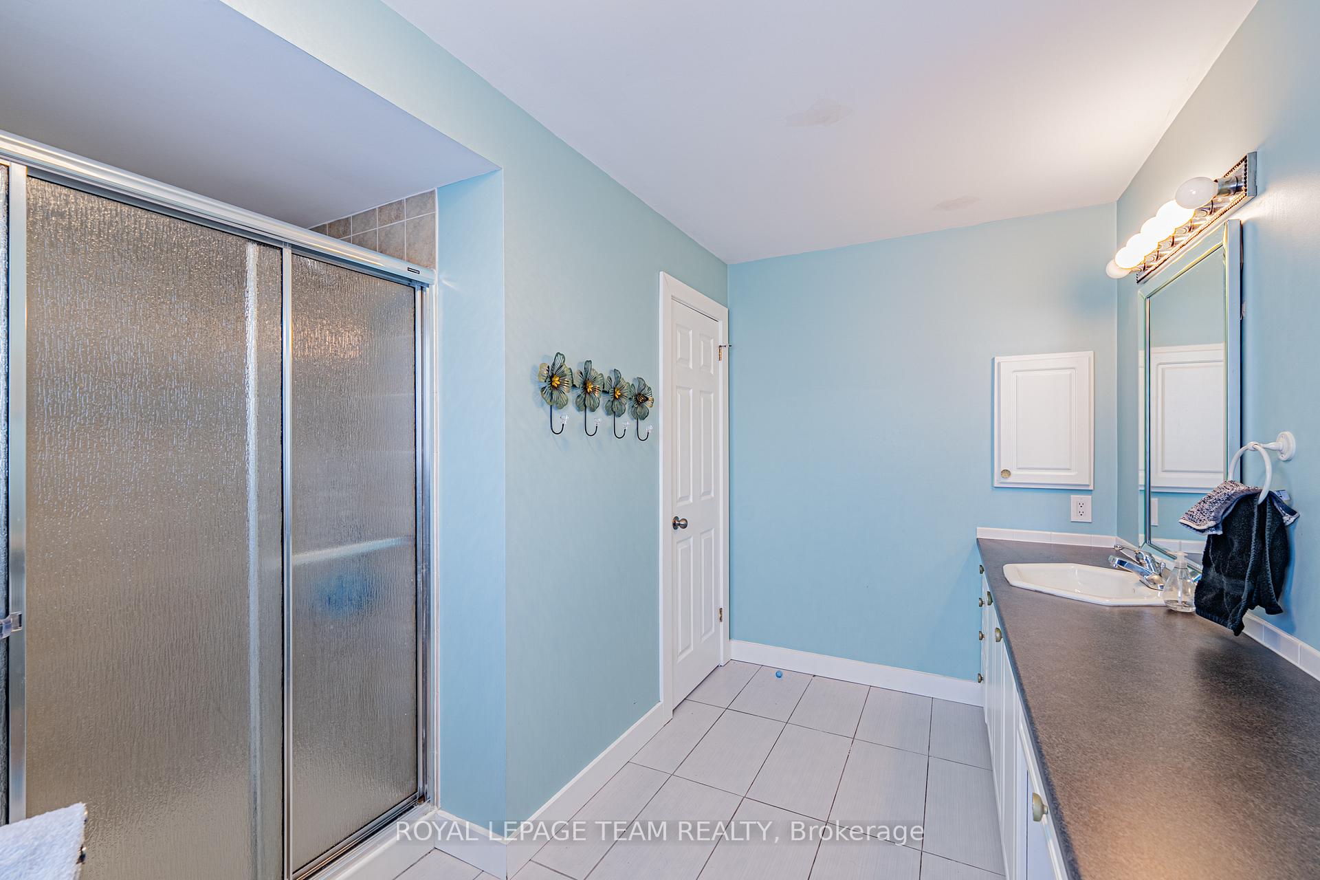 Photo 35 of 24 Scampton Drive, Ottawa, Kanata - Morgan's Grant/South March — HOMEH