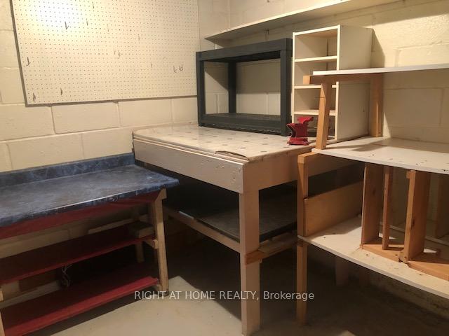 Photo 13 of 117 Seventh Street, Midland — HOMEH