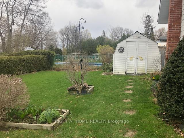 Photo 16 of 117 Seventh Street, Midland — HOMEH