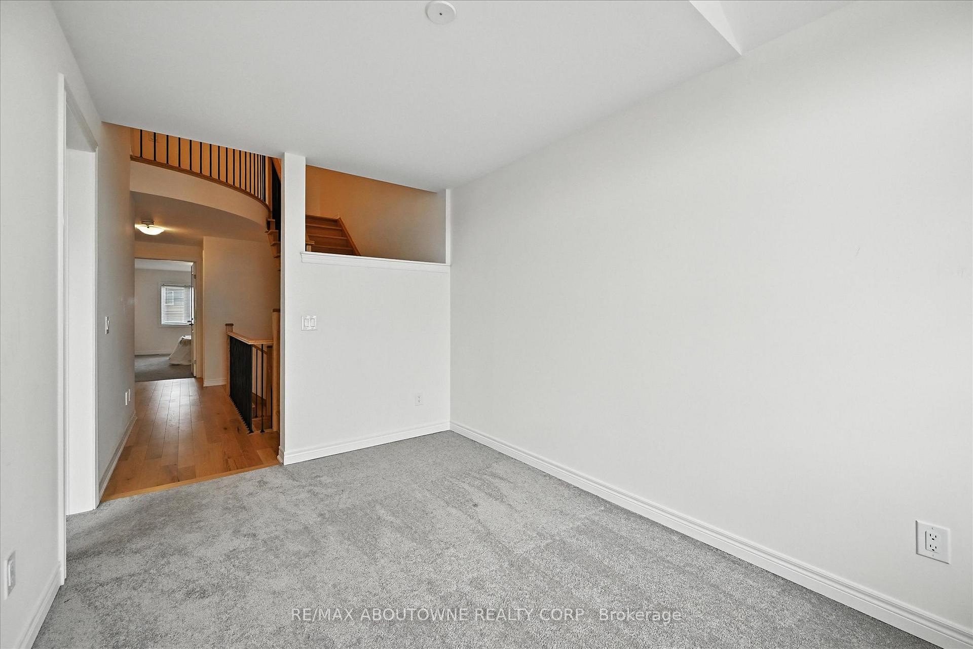Photo 17 of 353 Raymond Road, Hamilton, Ancaster — HOMEH