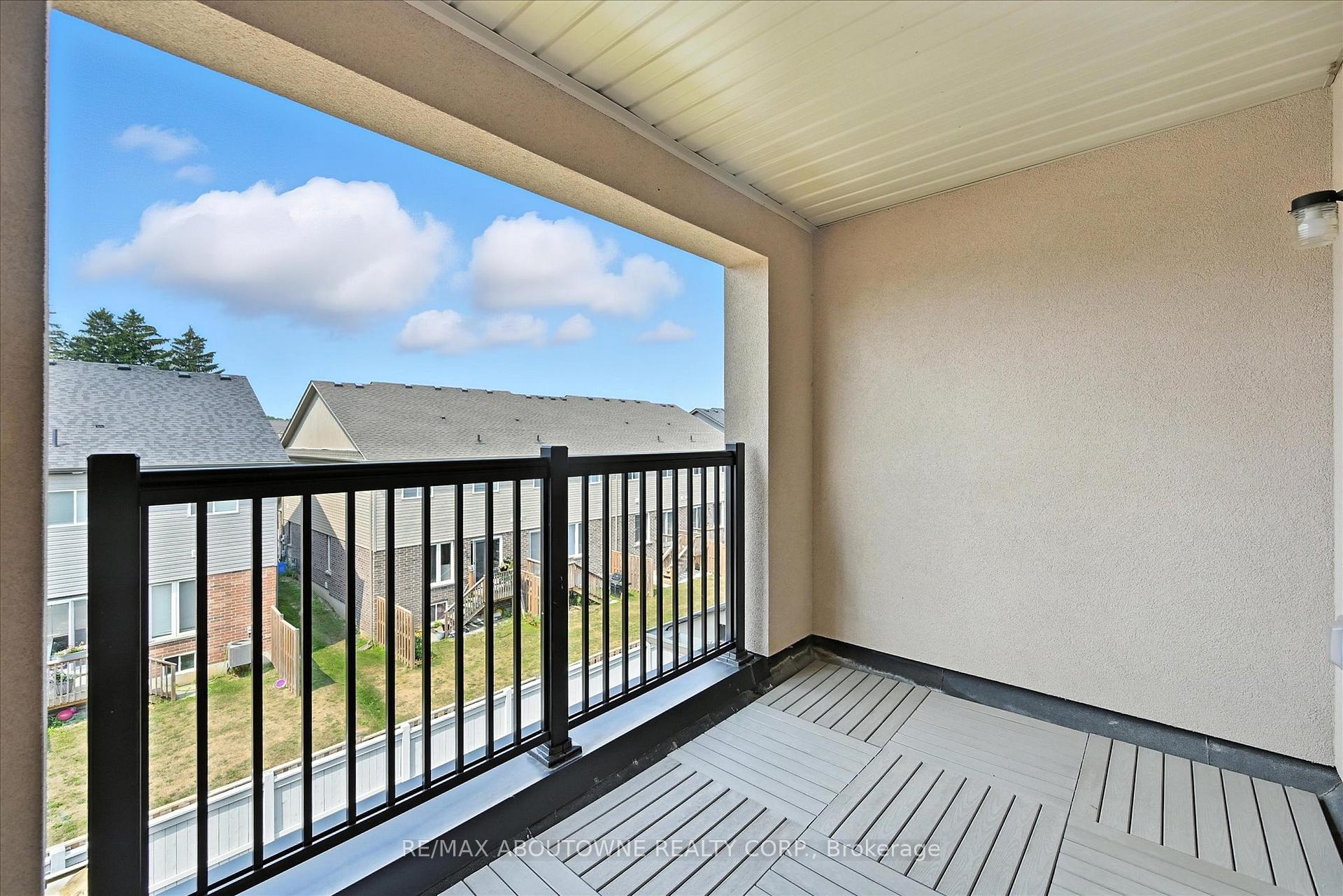 Photo 27 of 353 Raymond Road, Hamilton, Ancaster — HOMEH