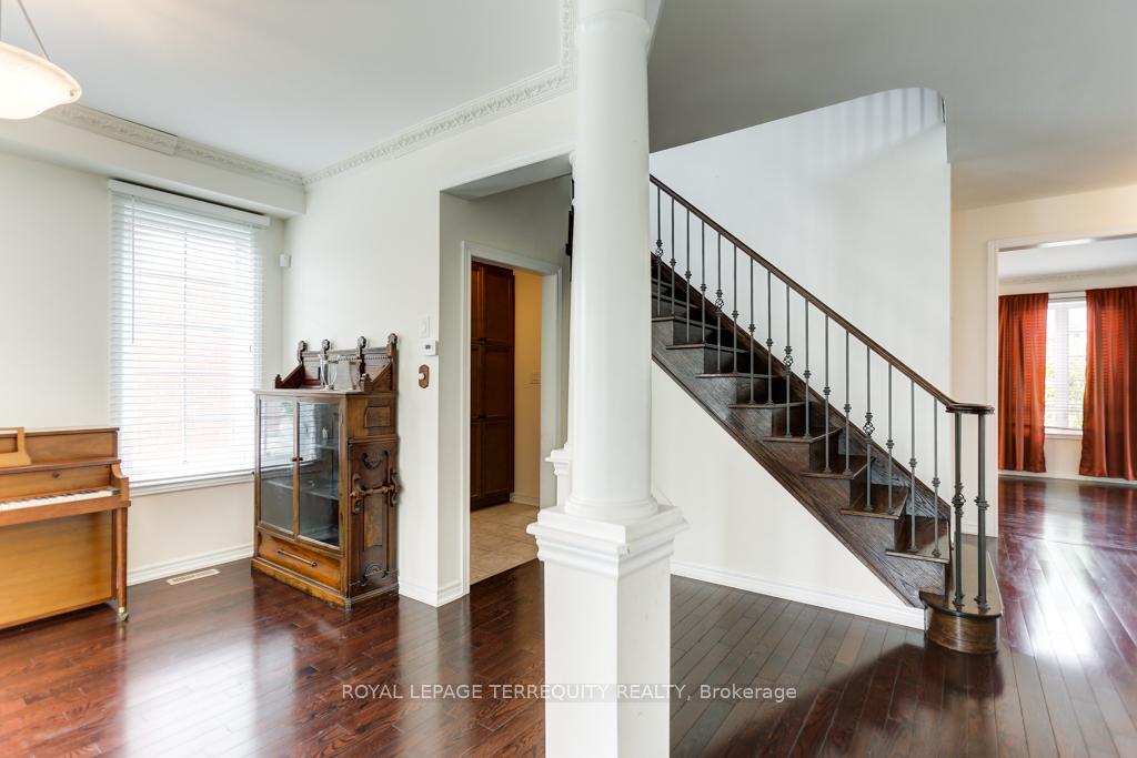 Photo 10 of 126 Rizal Avenue, Markham, Box Grove — HOMEH