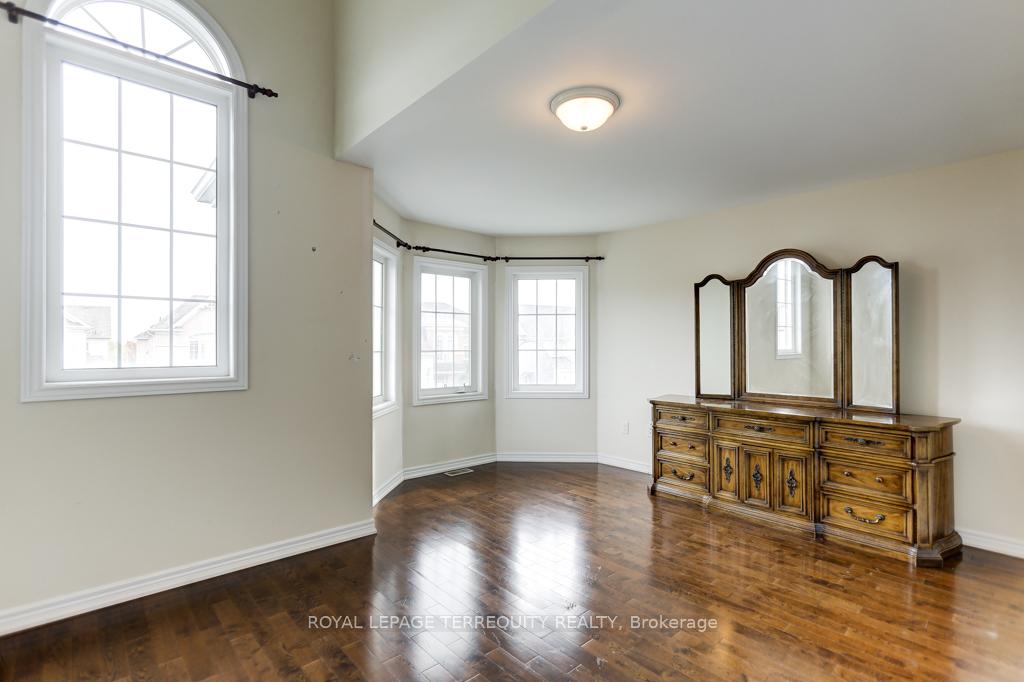 Photo 26 of 126 Rizal Avenue, Markham, Box Grove — HOMEH