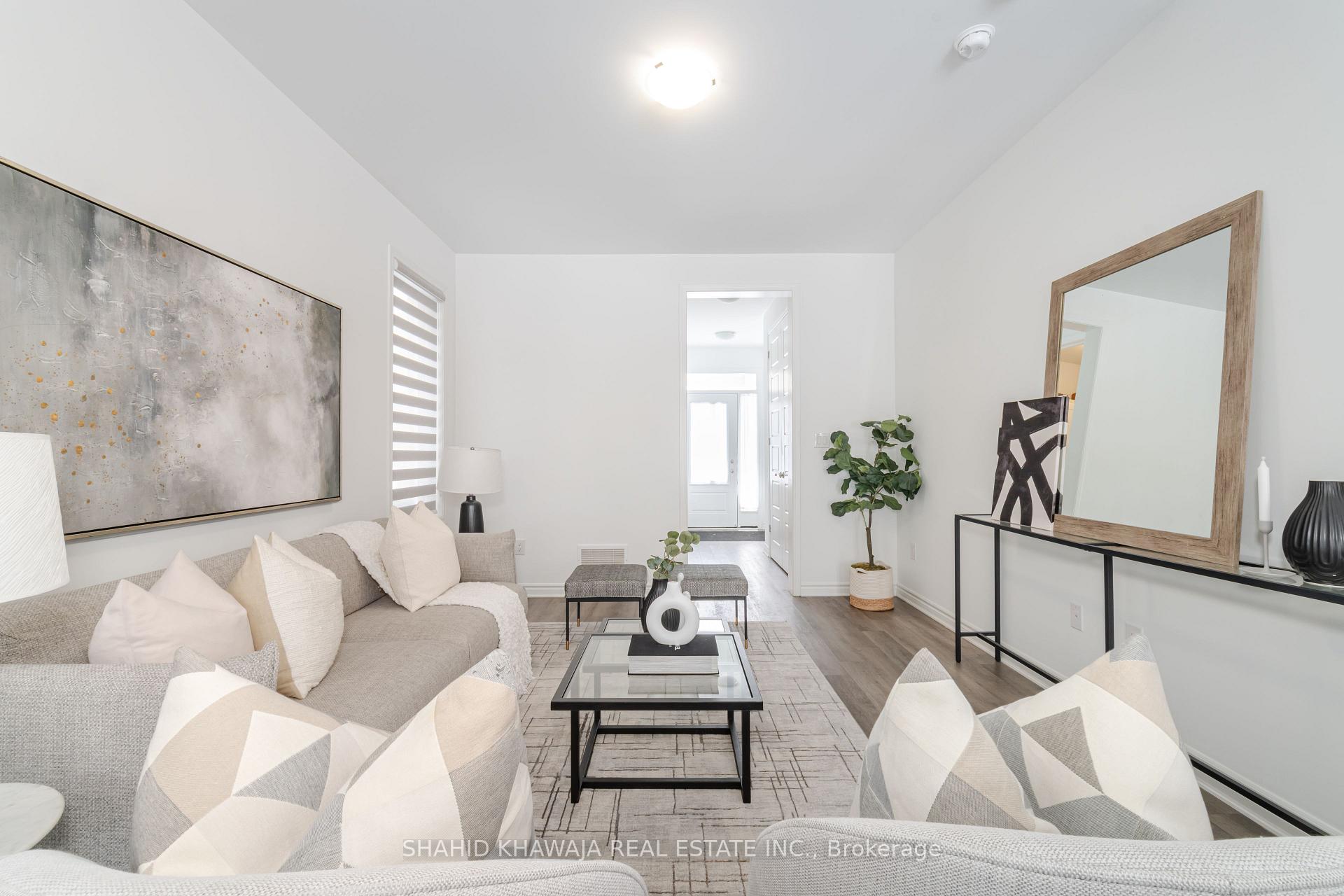 Photo 5 of 1564 Moira Crescent, Milton, Bowes — HOMEH