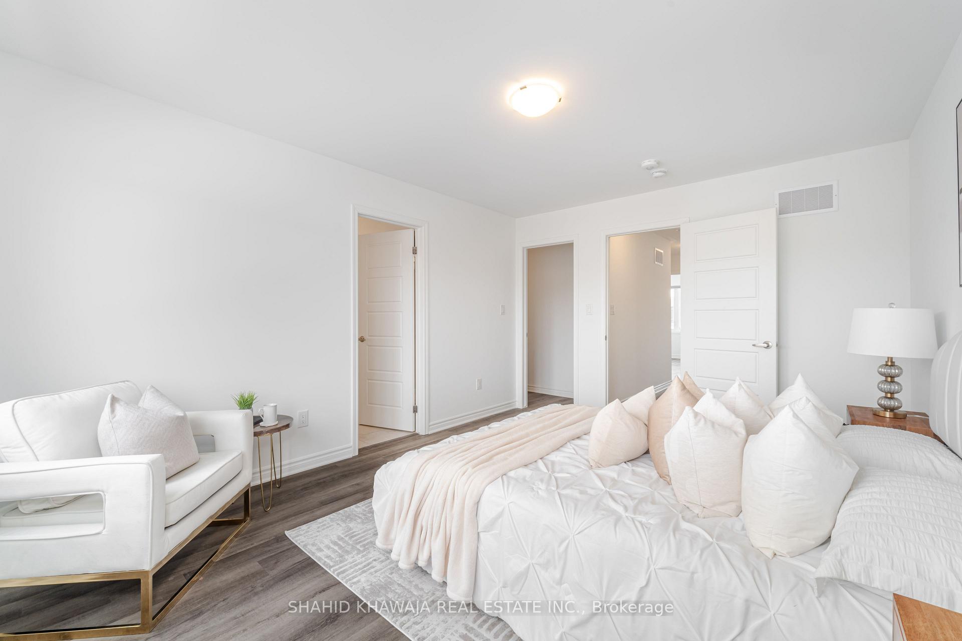 Photo 18 of 1564 Moira Crescent, Milton, Bowes — HOMEH