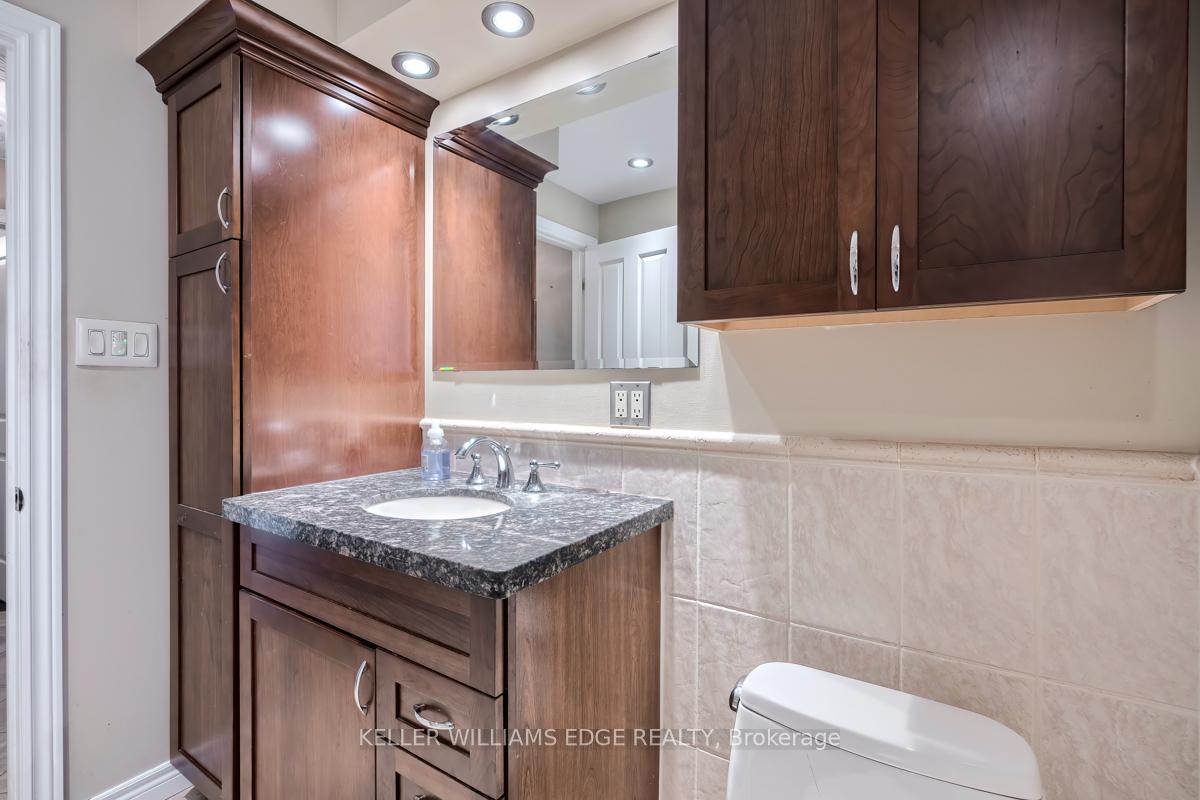 Photo 8 of 15 Kingsberry Street, Hamilton, Lisgar — HOMEH