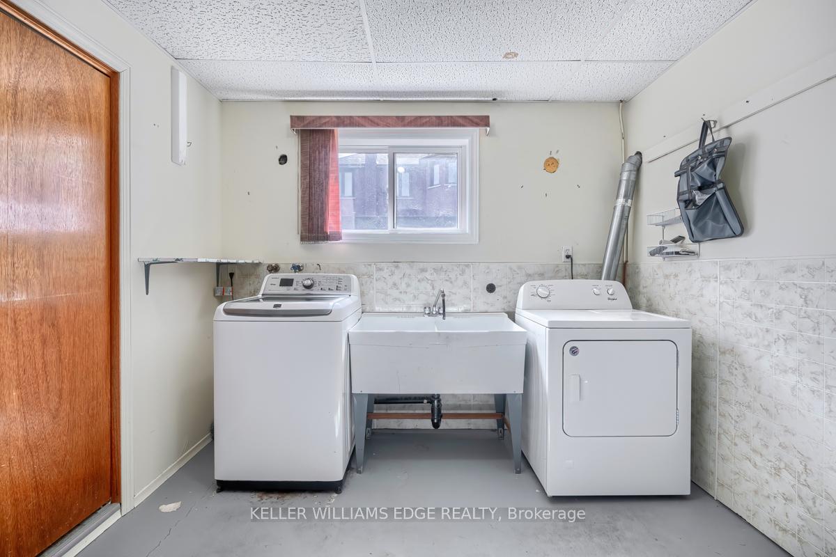 Photo 13 of 15 Kingsberry Street, Hamilton, Lisgar — HOMEH