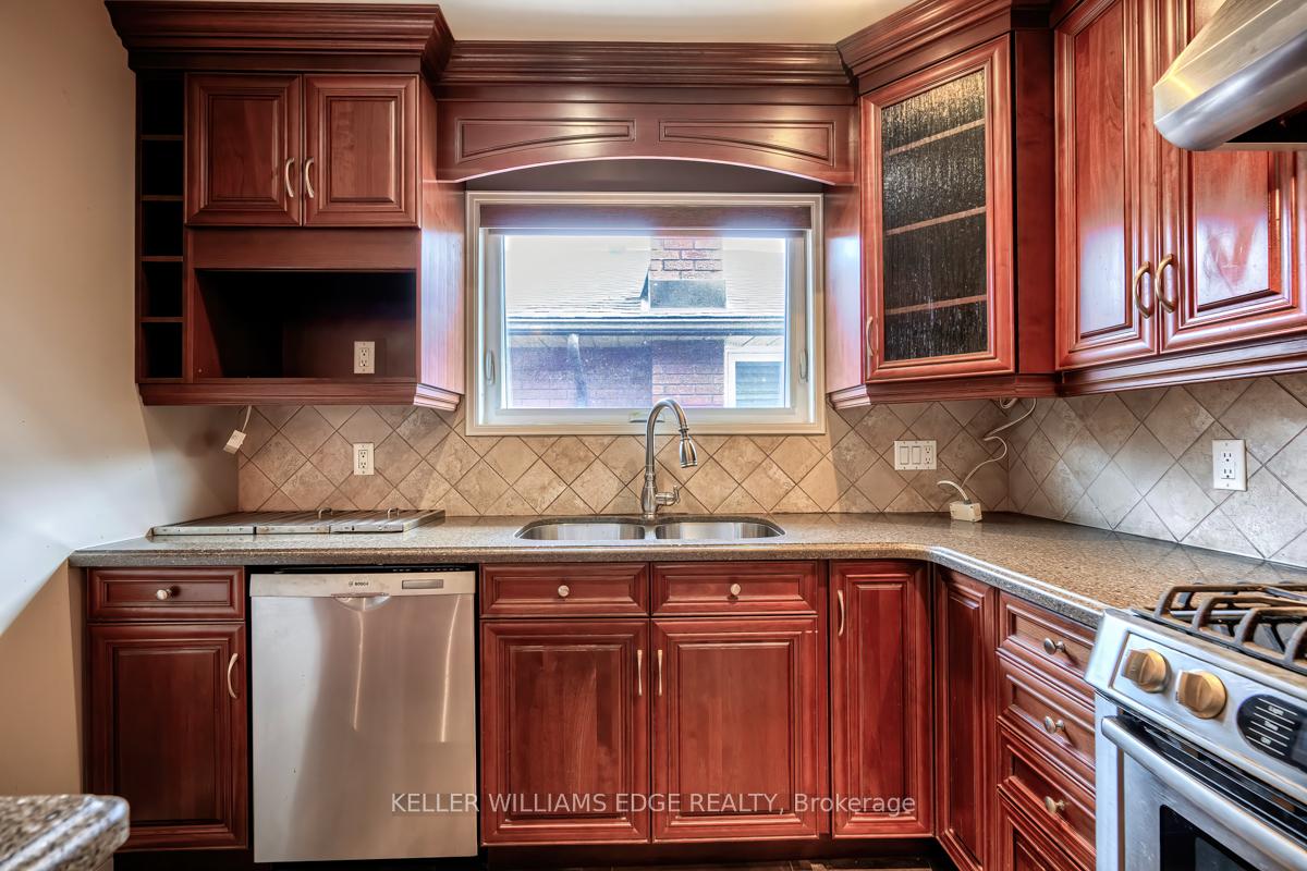 Photo 27 of 15 Kingsberry Street, Hamilton, Lisgar — HOMEH