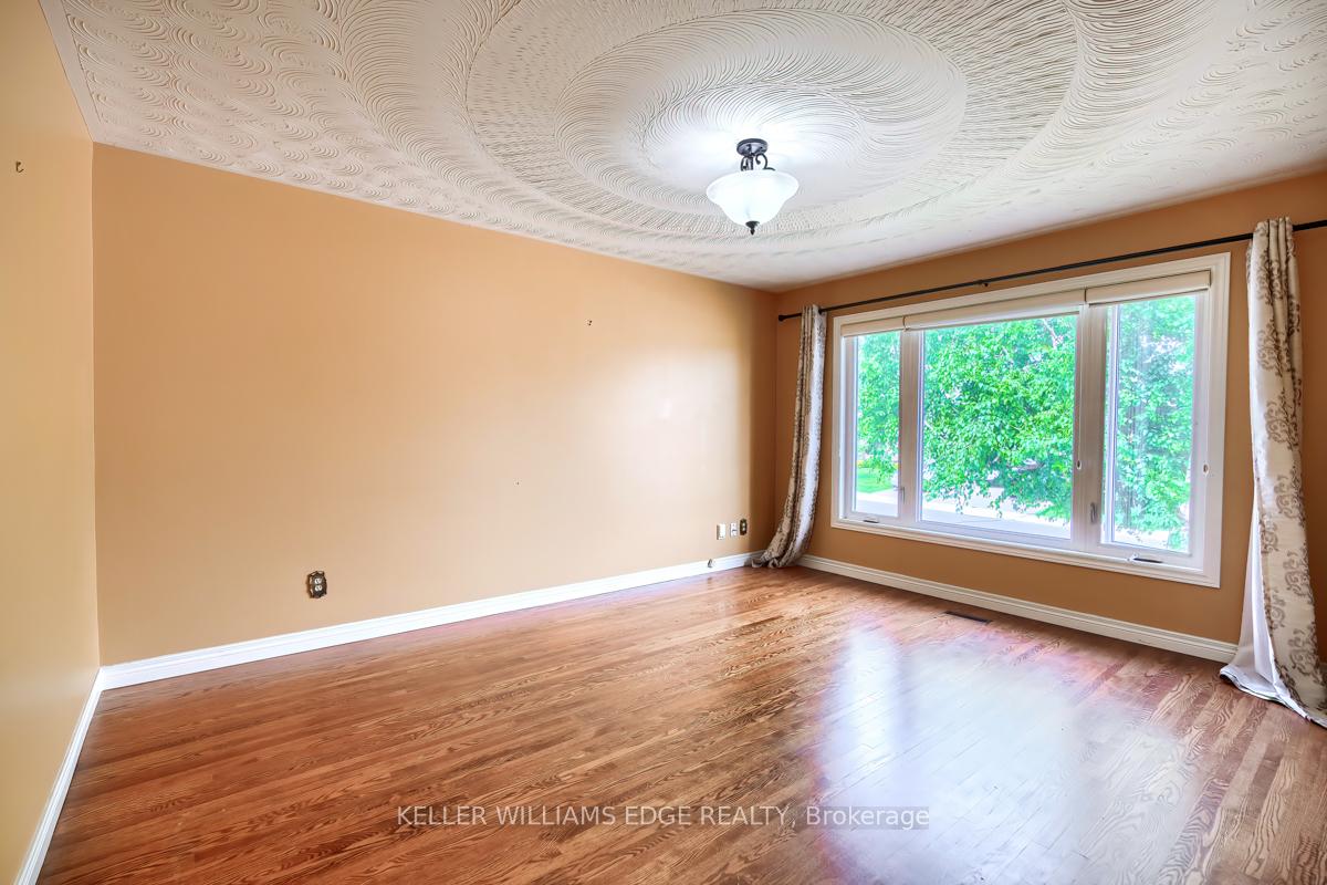Photo 28 of 15 Kingsberry Street, Hamilton, Lisgar — HOMEH