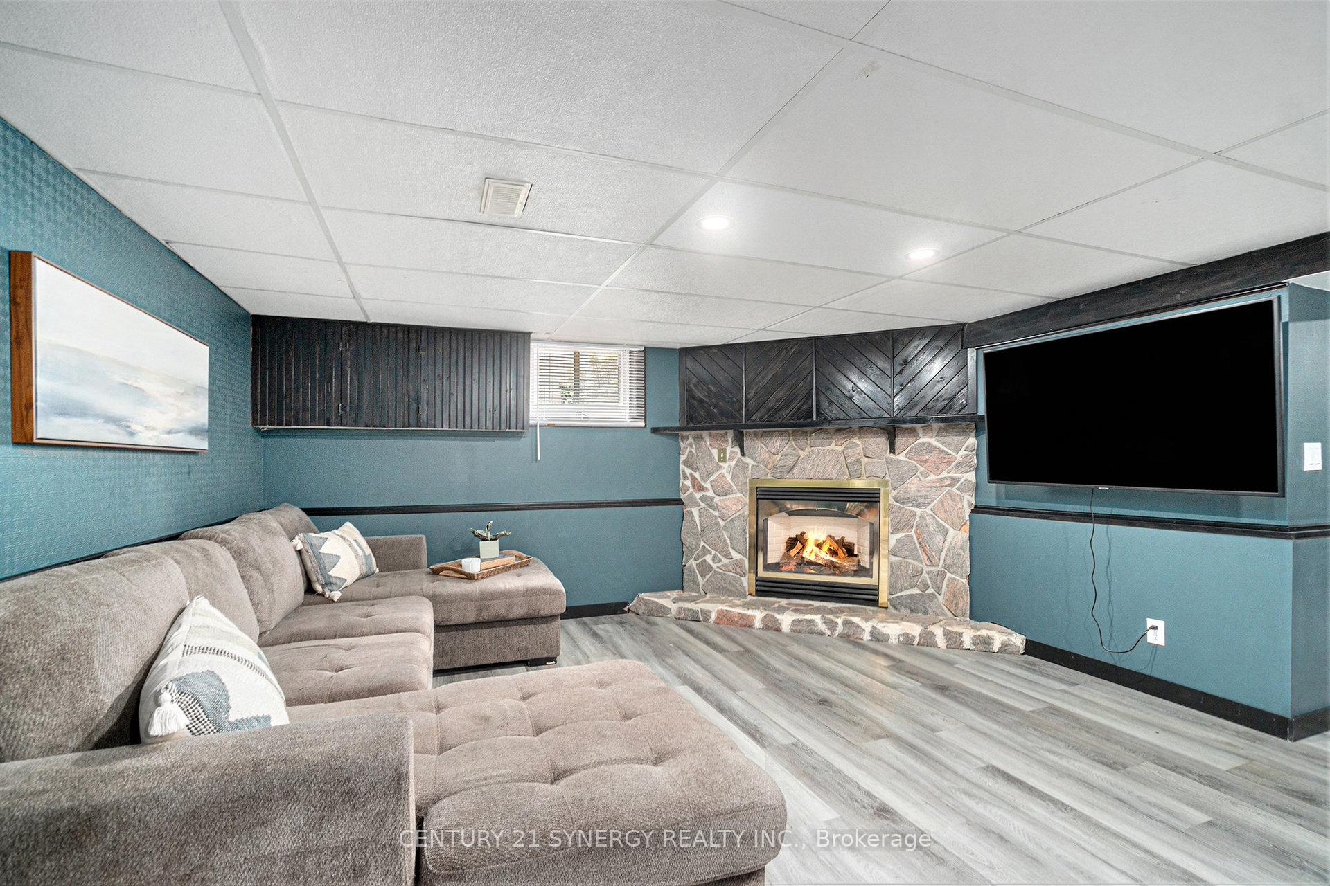 Photo 24 of 7412 Roger Stevens Drive, Montague, Montague Twp — HOMEH