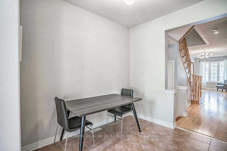 Photo 17 of 67 Pillar Rock Crescent, Markham, Victoria Manor-Jennings Gate — HOMEH