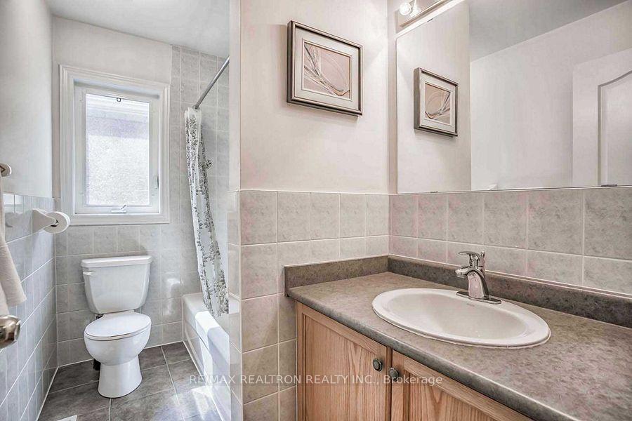 Photo 40 of 67 Pillar Rock Crescent, Markham, Victoria Manor-Jennings Gate — HOMEH