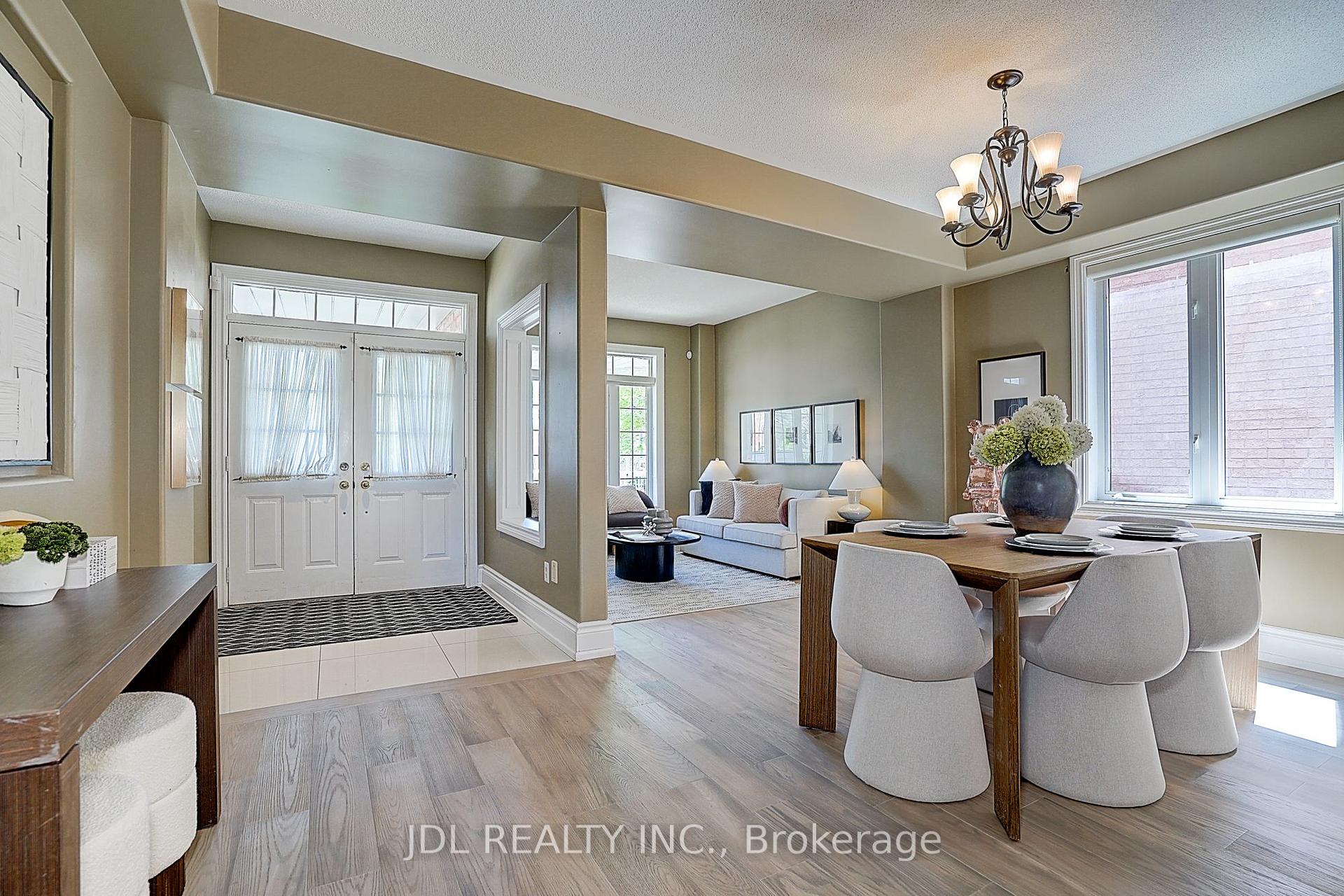 Photo 9 of 28 Emery Hill Boulevard, Markham, Berczy — HOMEH