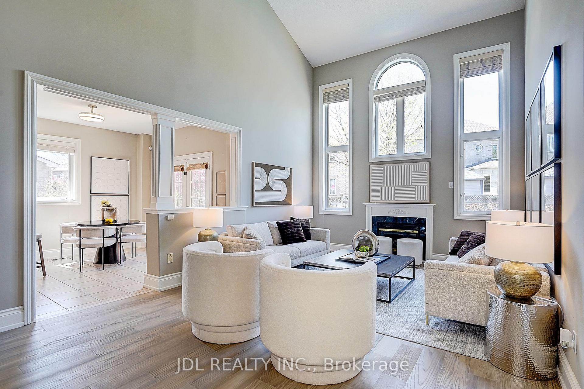 Photo 17 of 28 Emery Hill Boulevard, Markham, Berczy — HOMEH