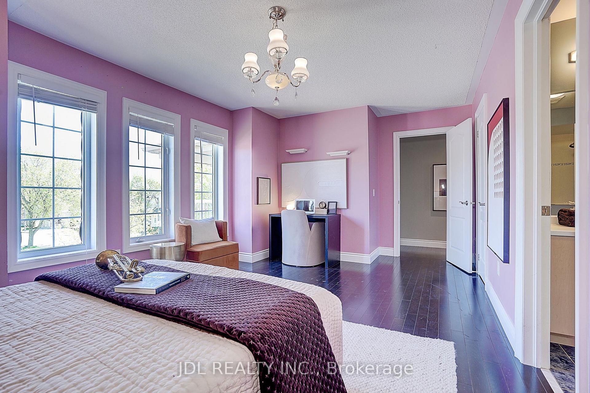 Photo 37 of 28 Emery Hill Boulevard, Markham, Berczy — HOMEH
