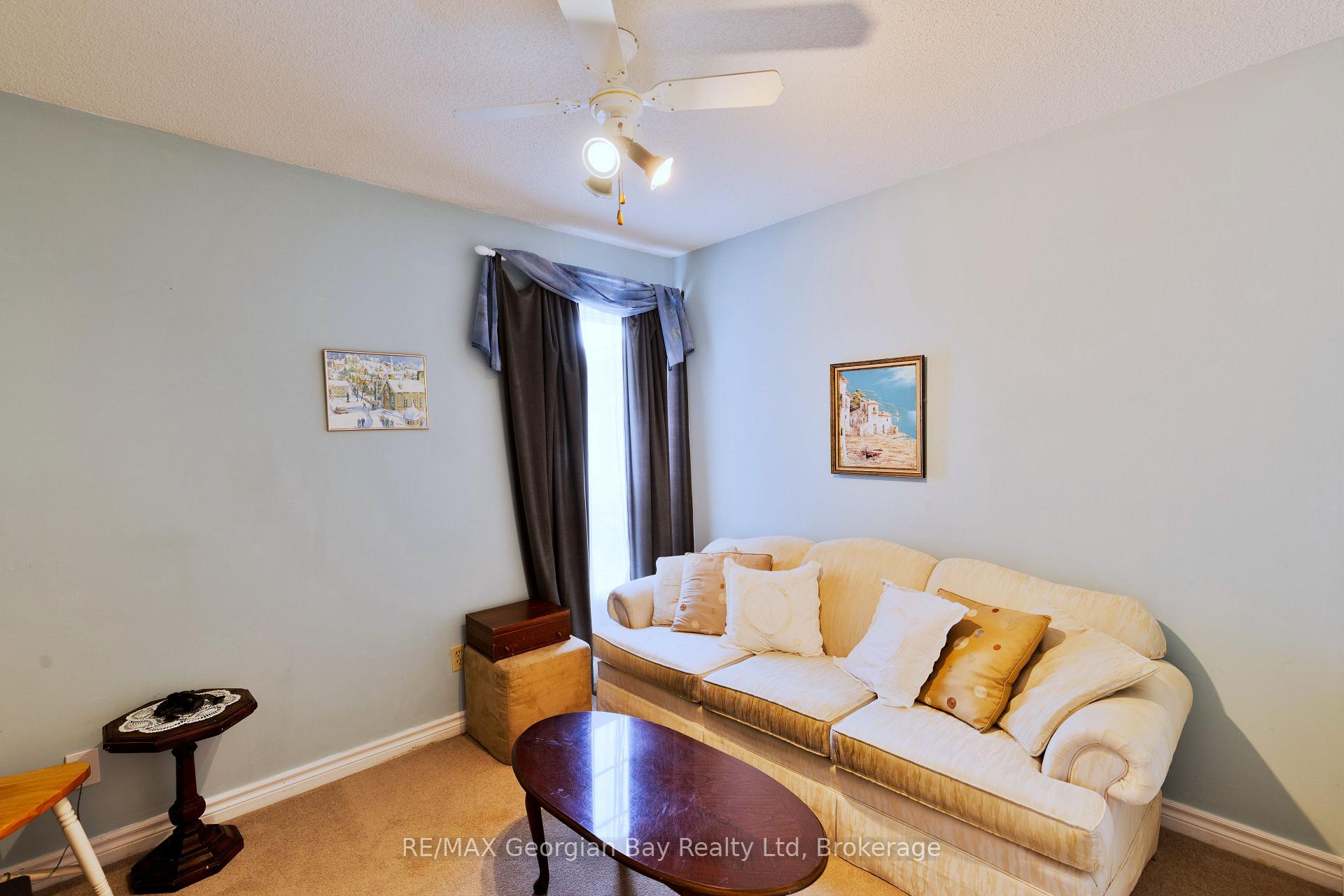 Photo 20 of 1057 Dina Crescent, Midland — HOMEH