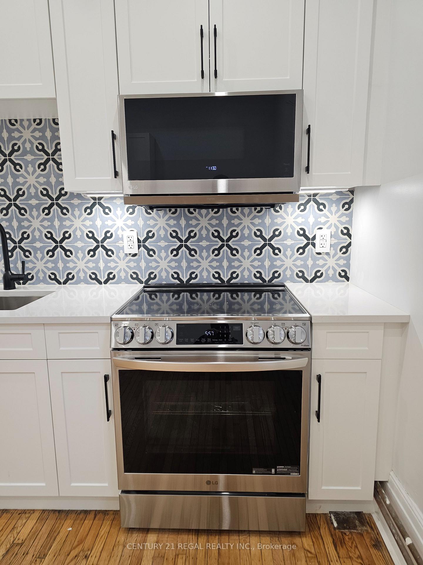 Photo 15 of Unit 2, 352 Barton Street E, Hamilton, Landsdale — HOMEH