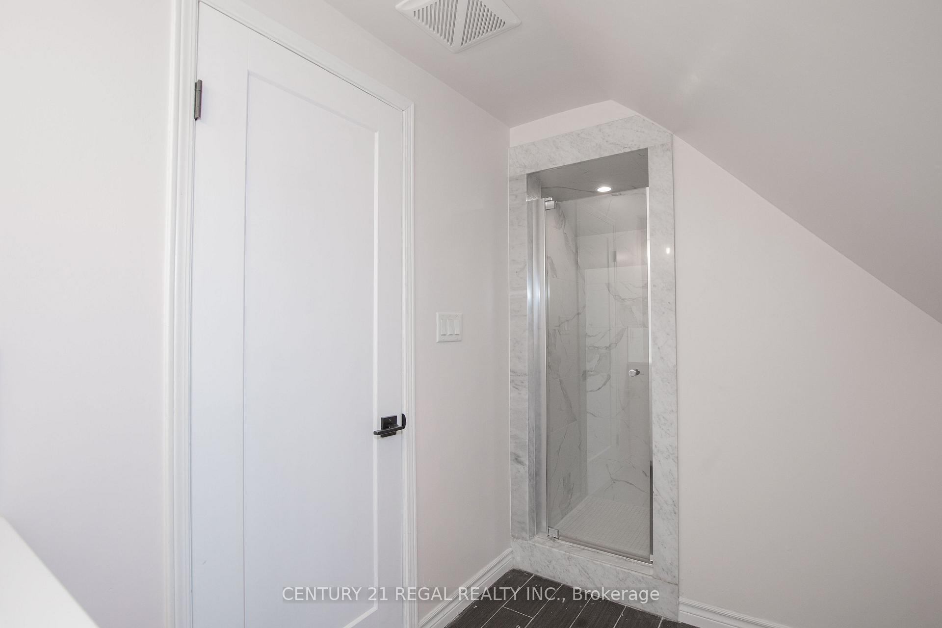 Photo 37 of Unit 2, 352 Barton Street E, Hamilton, Landsdale — HOMEH