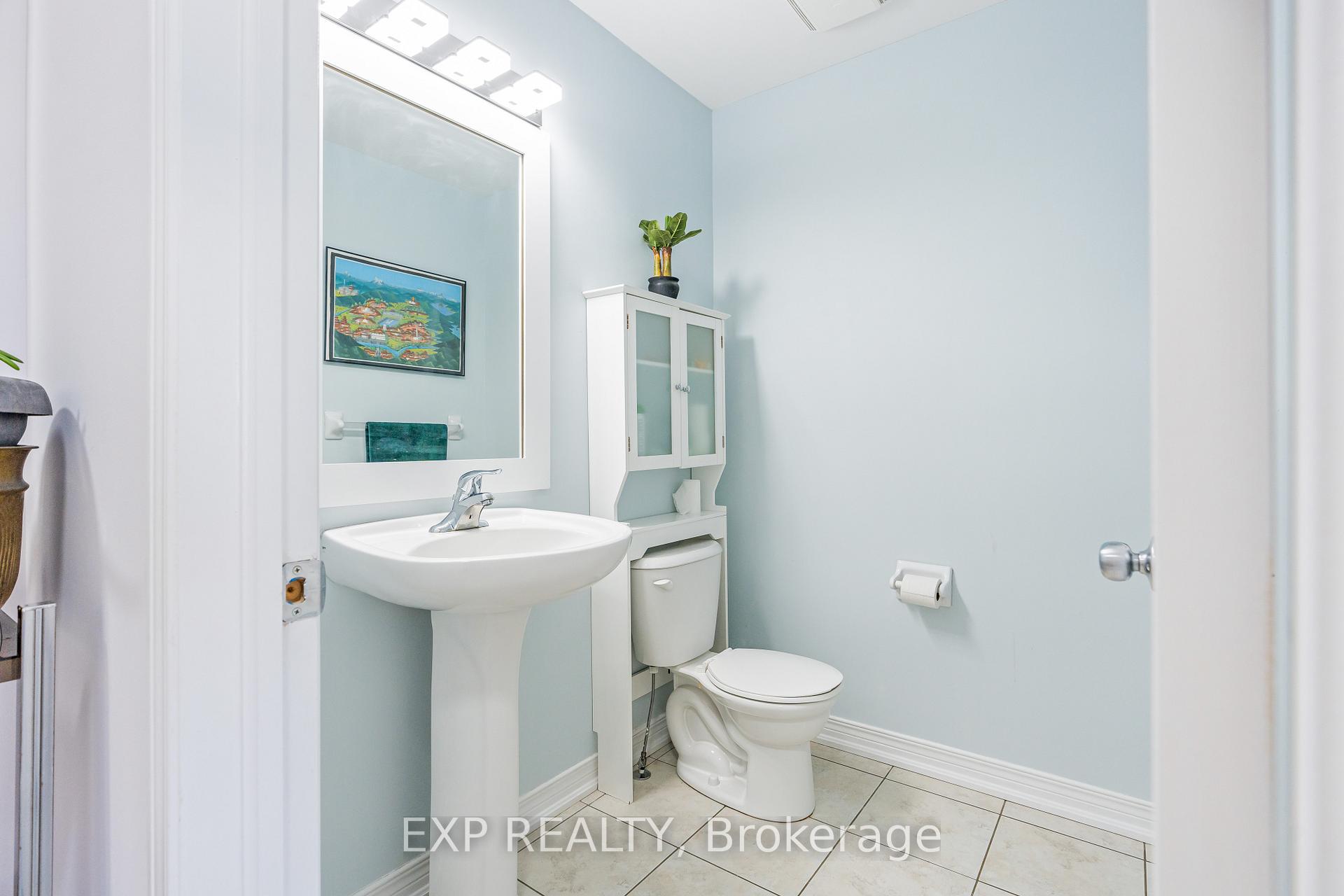 Photo 4 of 268 Madhu Crescent, Ottawa, Mooneys Bay — HOMEH