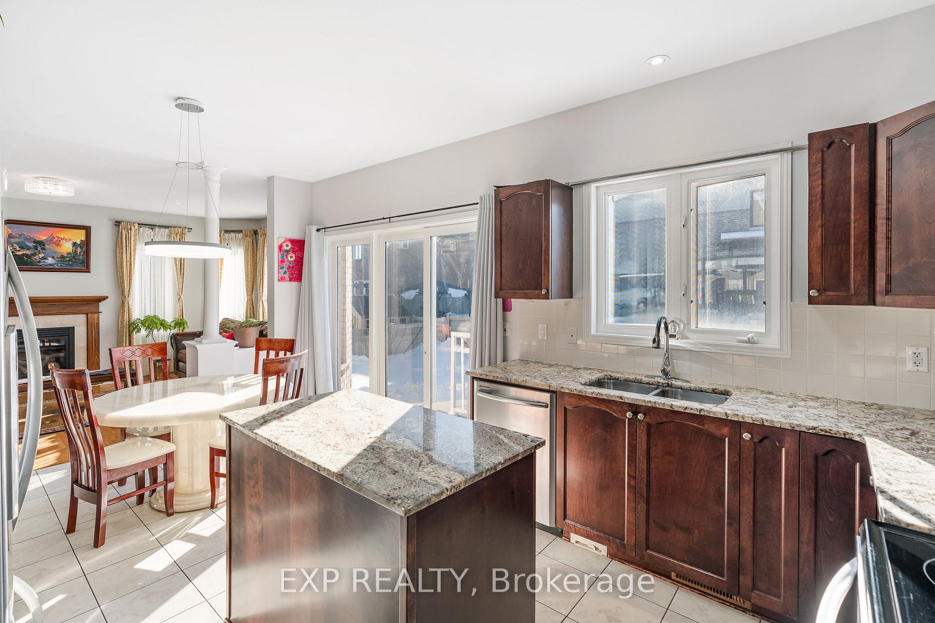 Photo 7 of 268 Madhu Crescent, Ottawa, Mooneys Bay — HOMEH