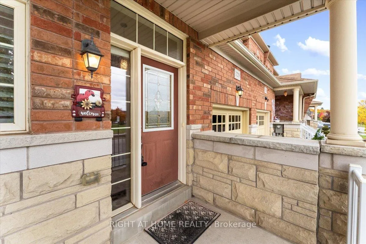 Photo 4 of 3229 Stoney Crescent N, Mississauga, Churchill Meadows — HOMEH