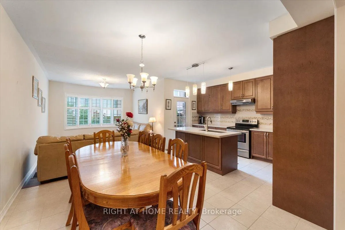 Photo 13 of 3229 Stoney Crescent N, Mississauga, Churchill Meadows — HOMEH