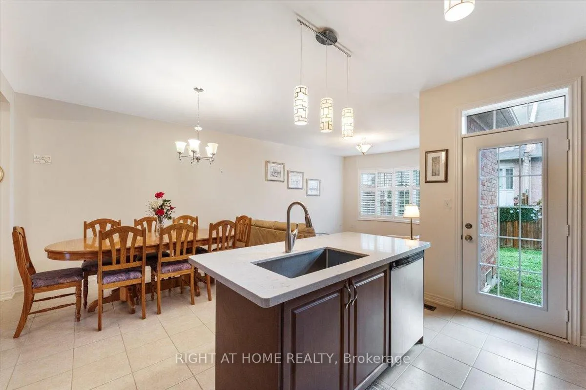 Photo 19 of 3229 Stoney Crescent N, Mississauga, Churchill Meadows — HOMEH