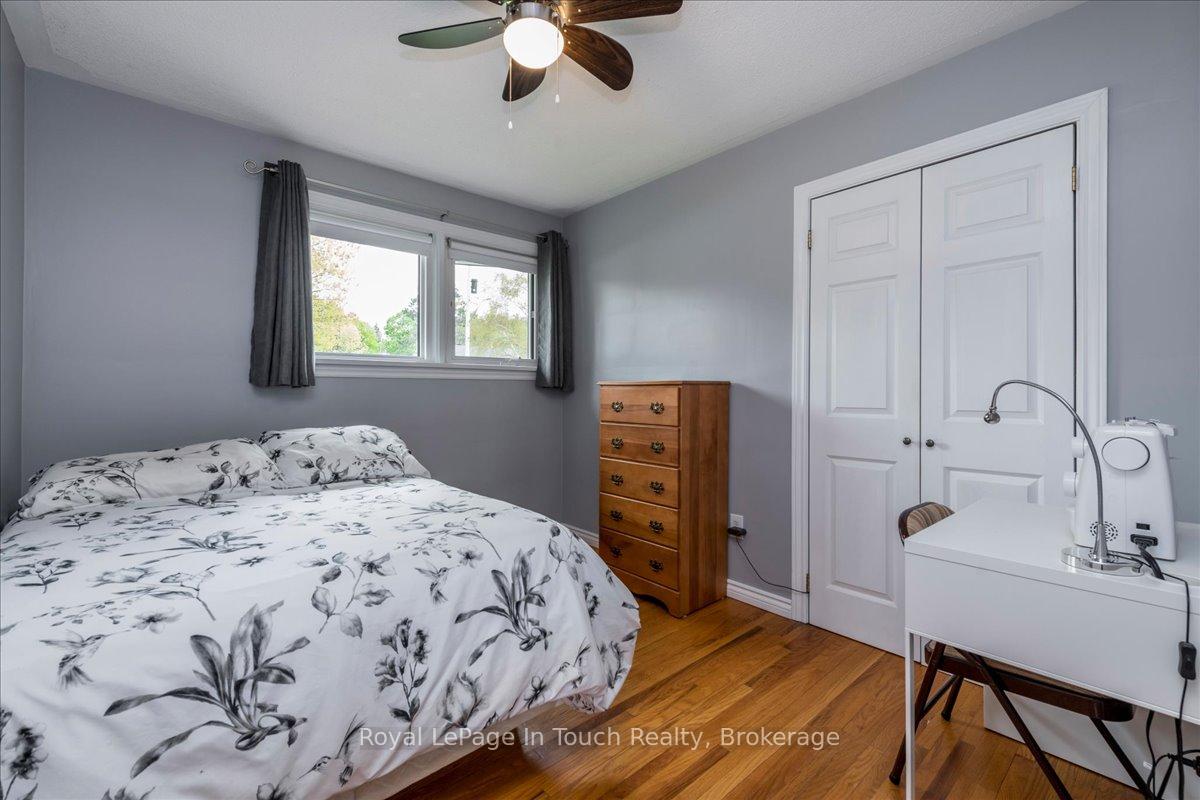 Photo 15 of 296 John Street, Midland — HOMEH