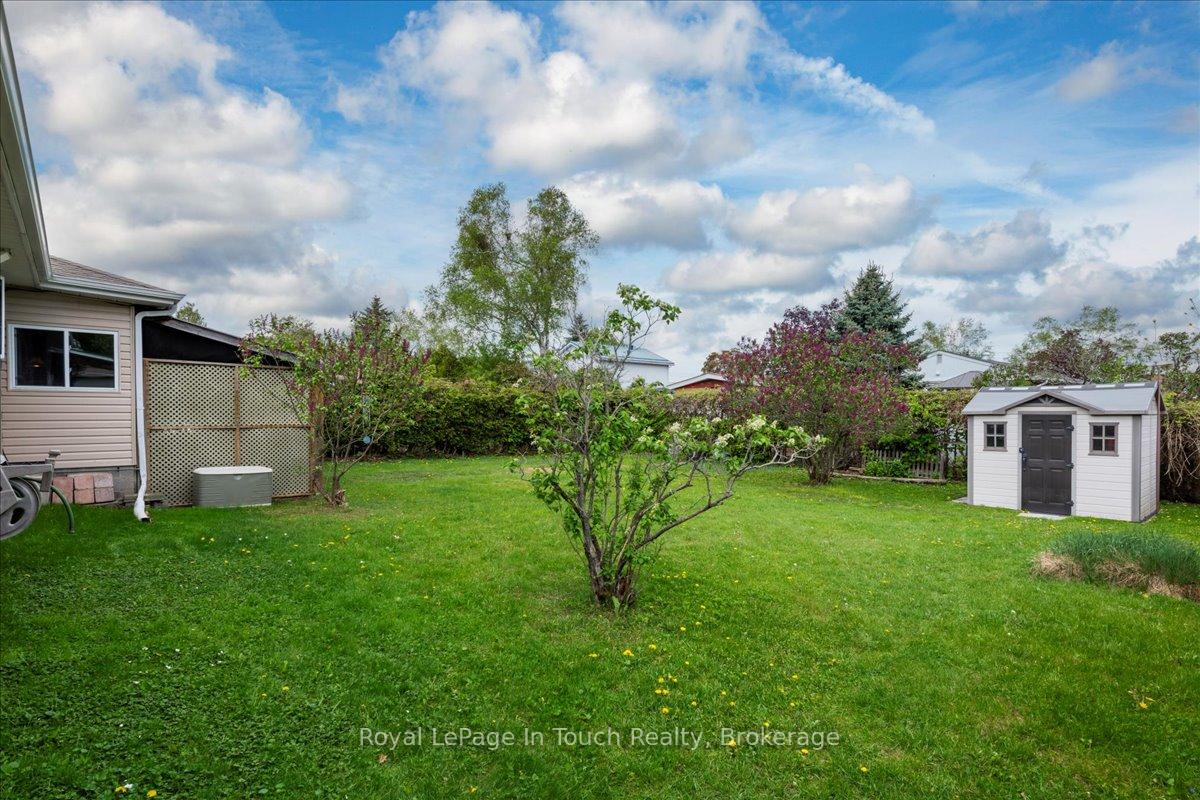 Photo 27 of 296 John Street, Midland — HOMEH