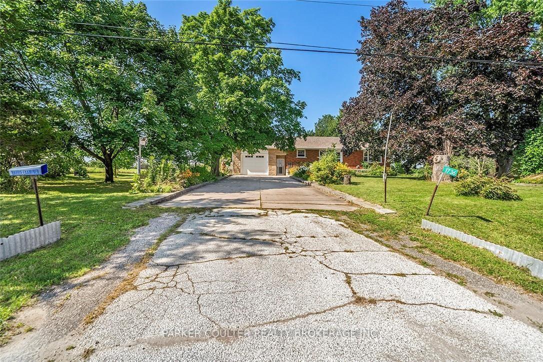 Photo 18 of 1736 Killarney Beach Road, Innisfil, Rural Innisfil — HOMEH