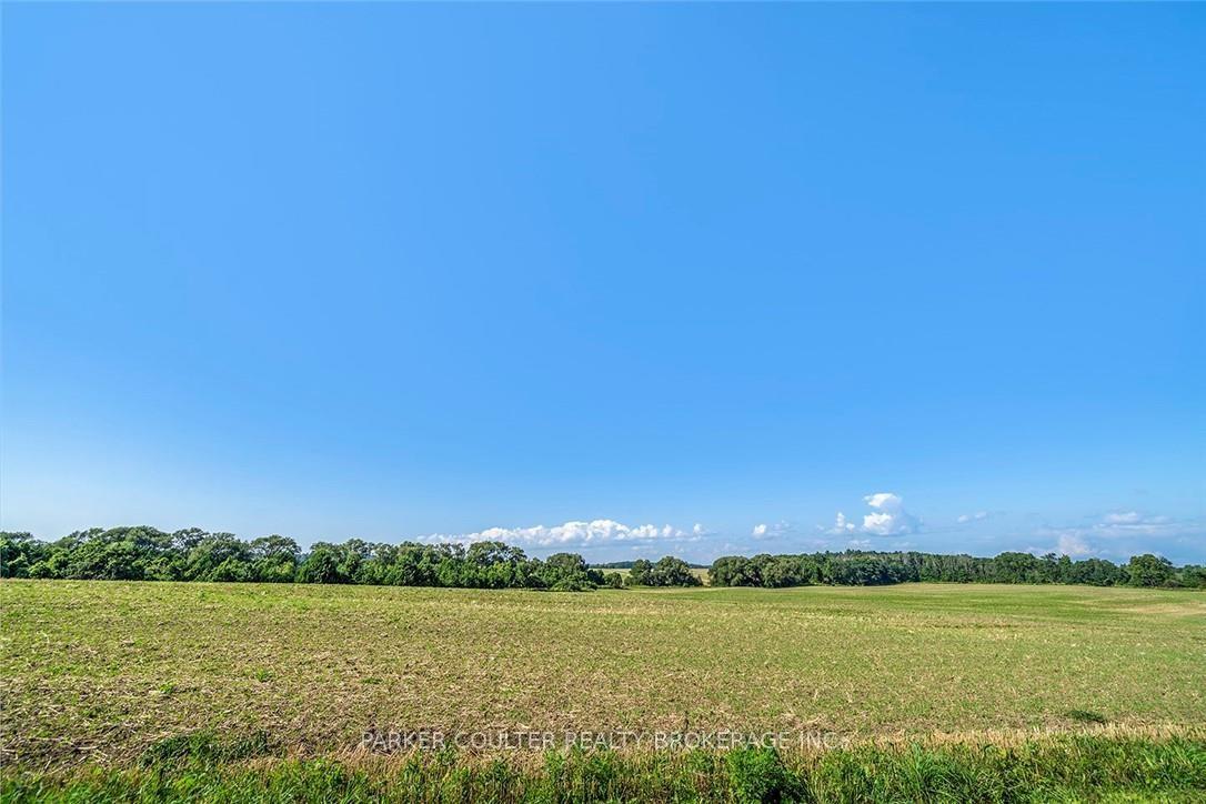Photo 19 of 1736 Killarney Beach Road, Innisfil, Rural Innisfil — HOMEH