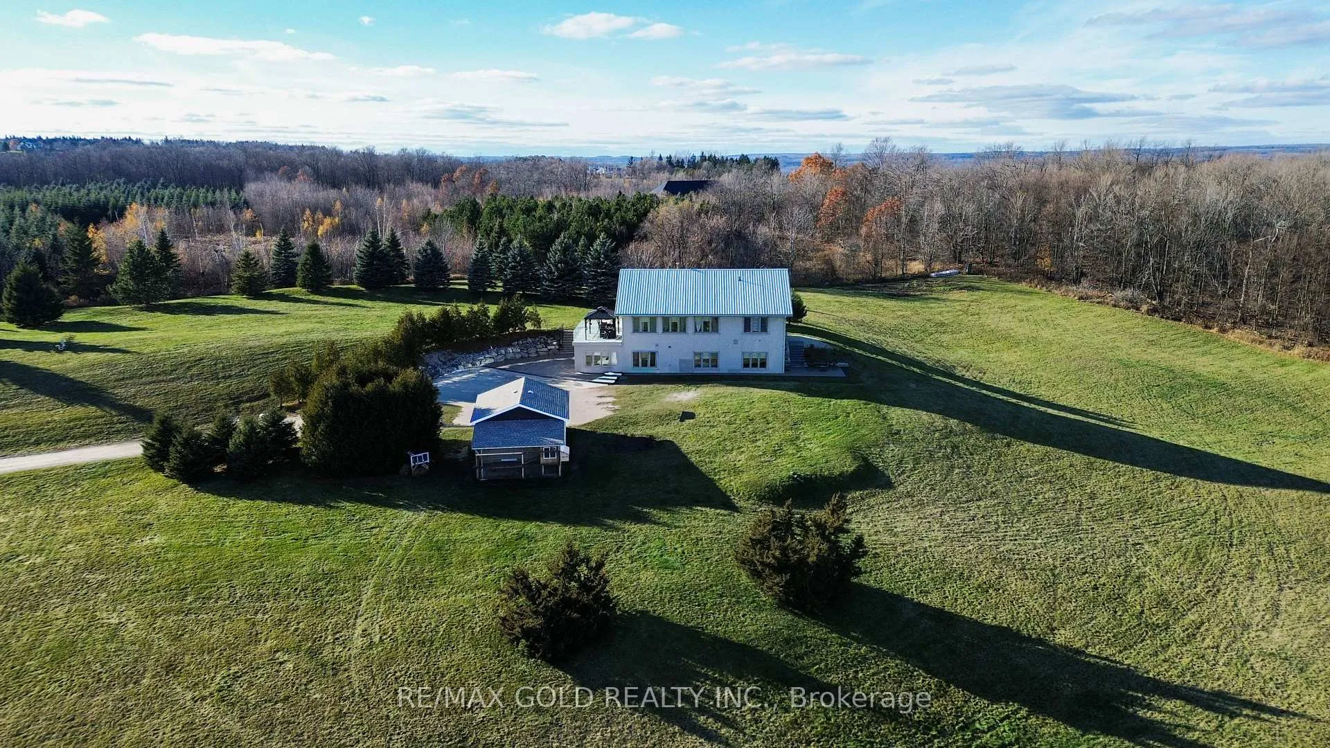 Photo 4 of 248203 5 Sideroad Road, Mono, Rural Mono — HOMEH