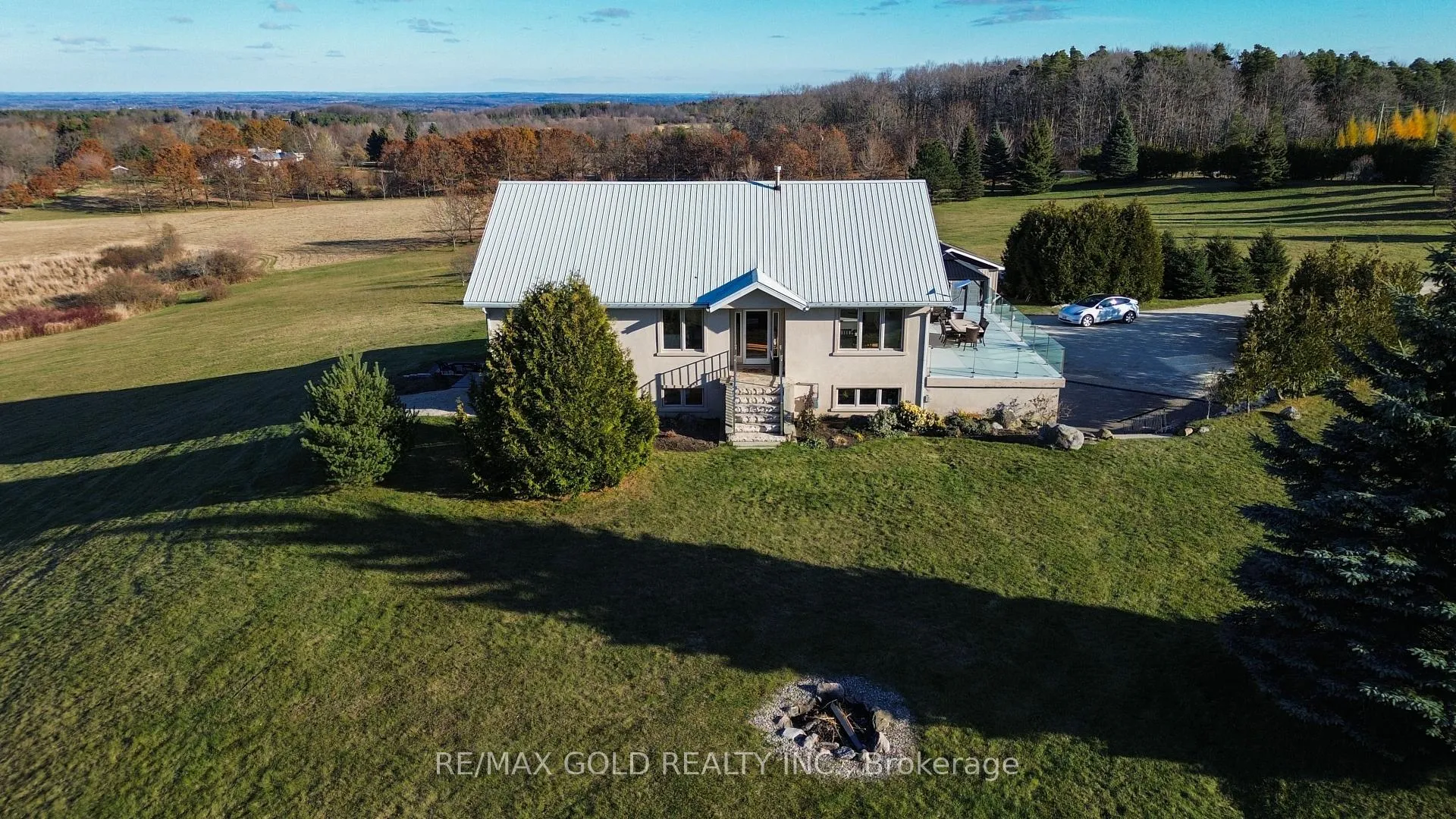 Photo 5 of 248203 5 Sideroad Road, Mono, Rural Mono — HOMEH
