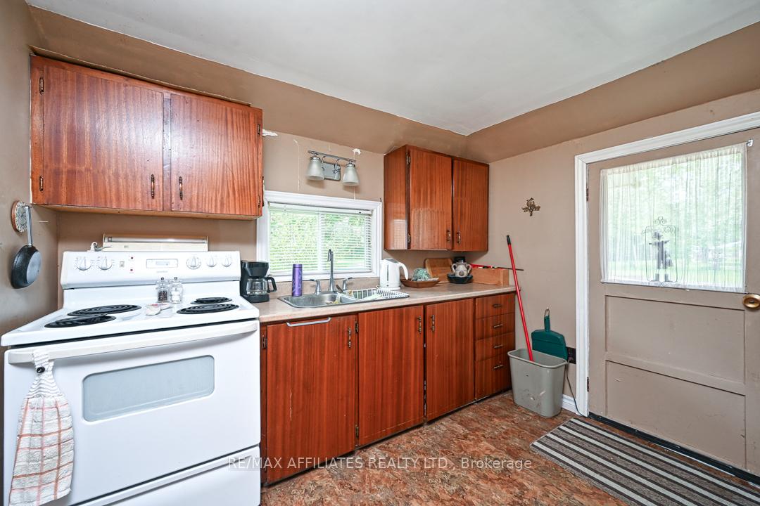 Photo 10 of 147 Beek Road, Montague, Montague Twp — HOMEH